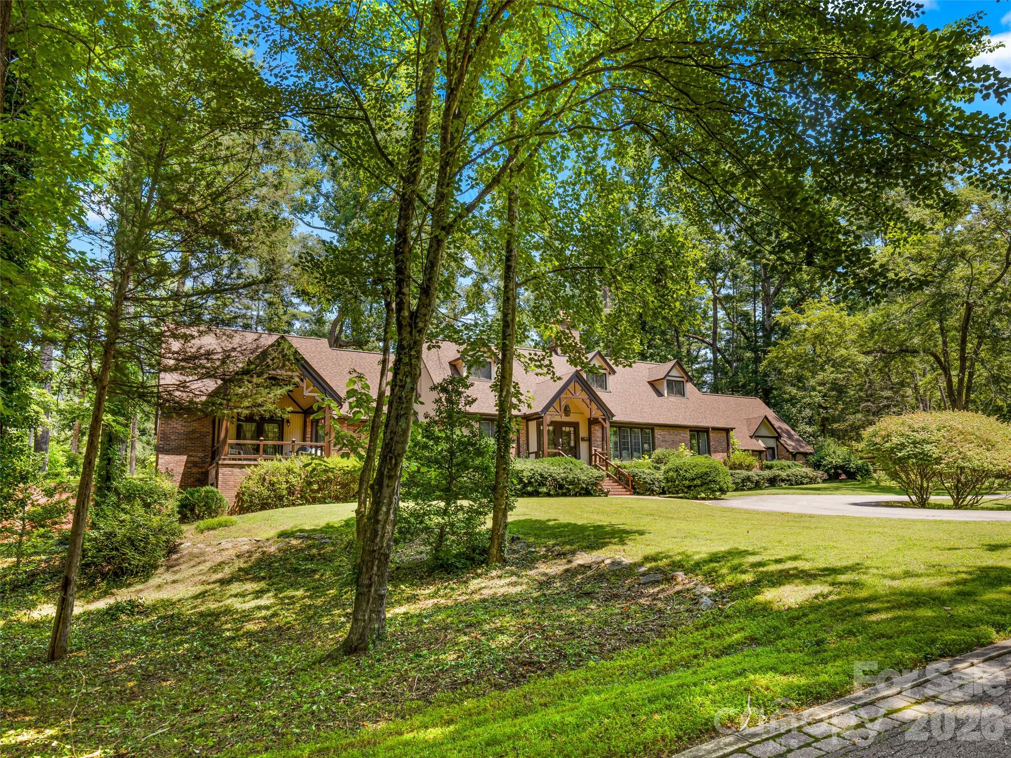 4th image of 122 Stuyvesant Rd, Asheville, NC 28803 | MLS# 4409602