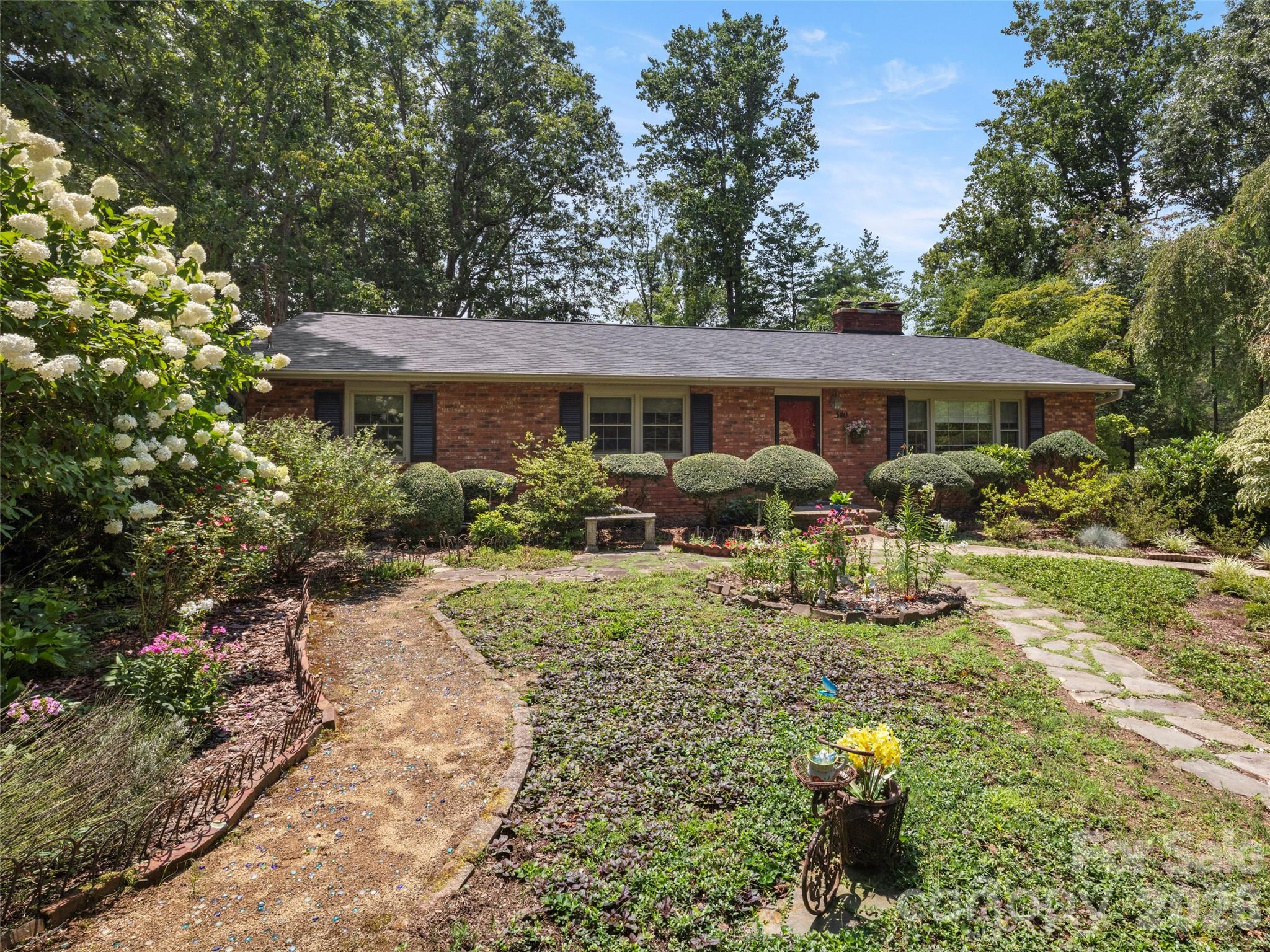 1st image of 340 Sycamore Dr, Arden, NC 28704 | MLS# 4409674