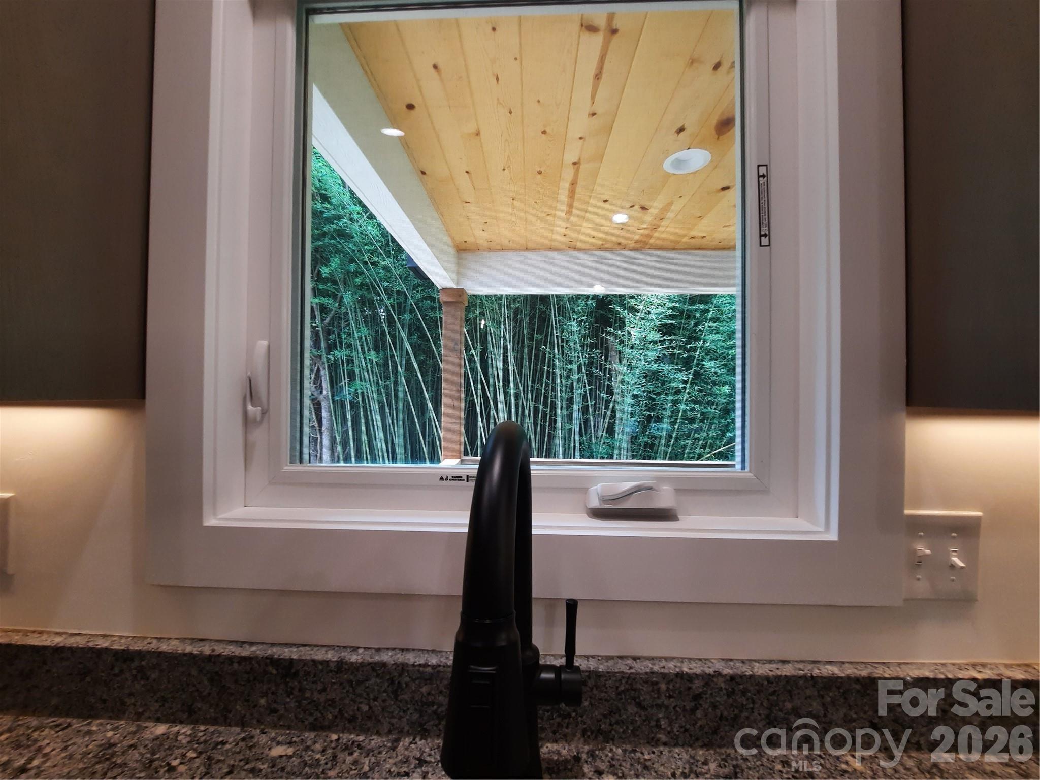 5th image of 12 Overbrook Pl, Asheville, NC 28805 | MLS# 4409731