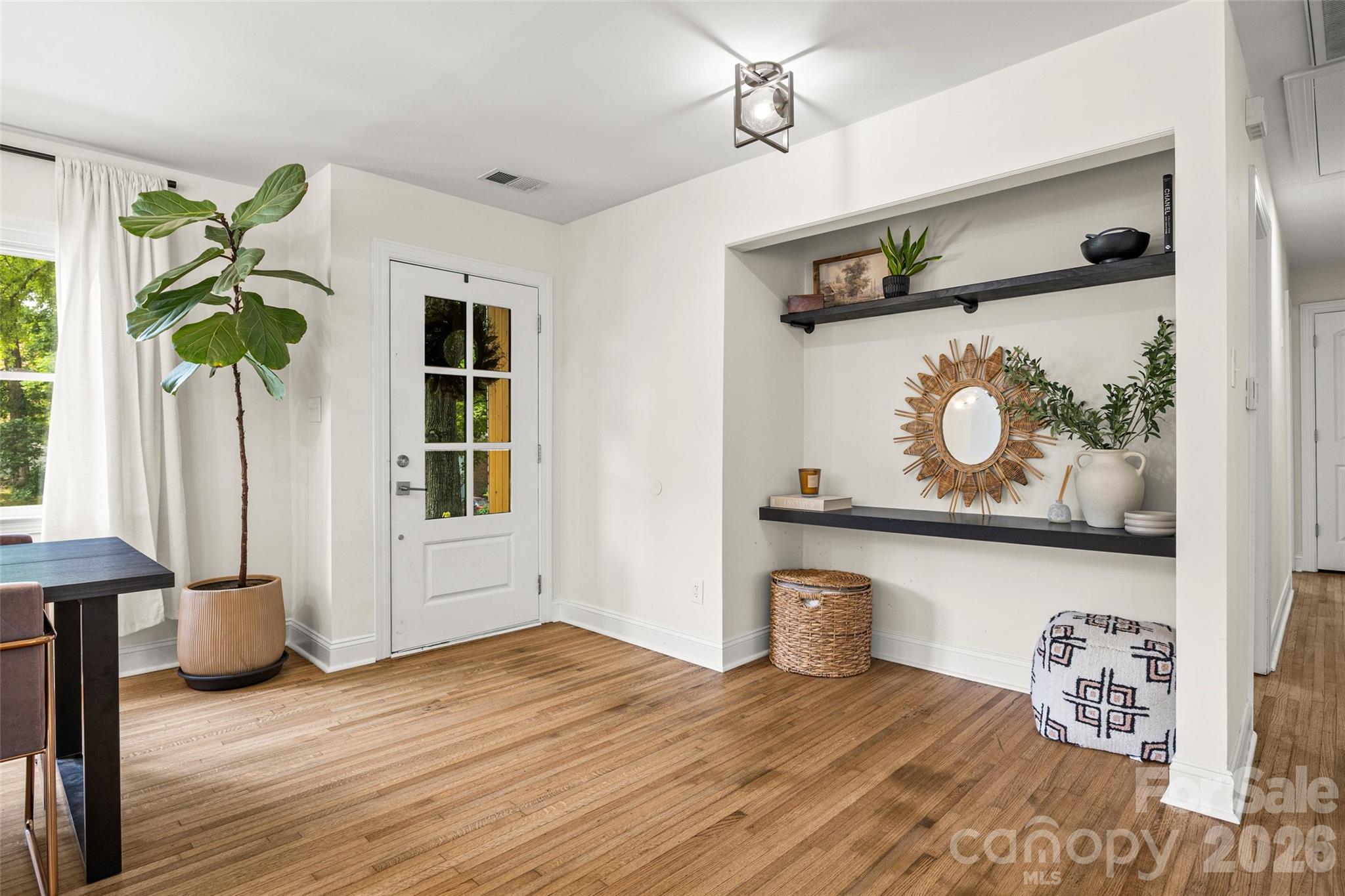3rd image of 1142 Fox Run Dr, Charlotte, NC 28212 | MLS# 4409734