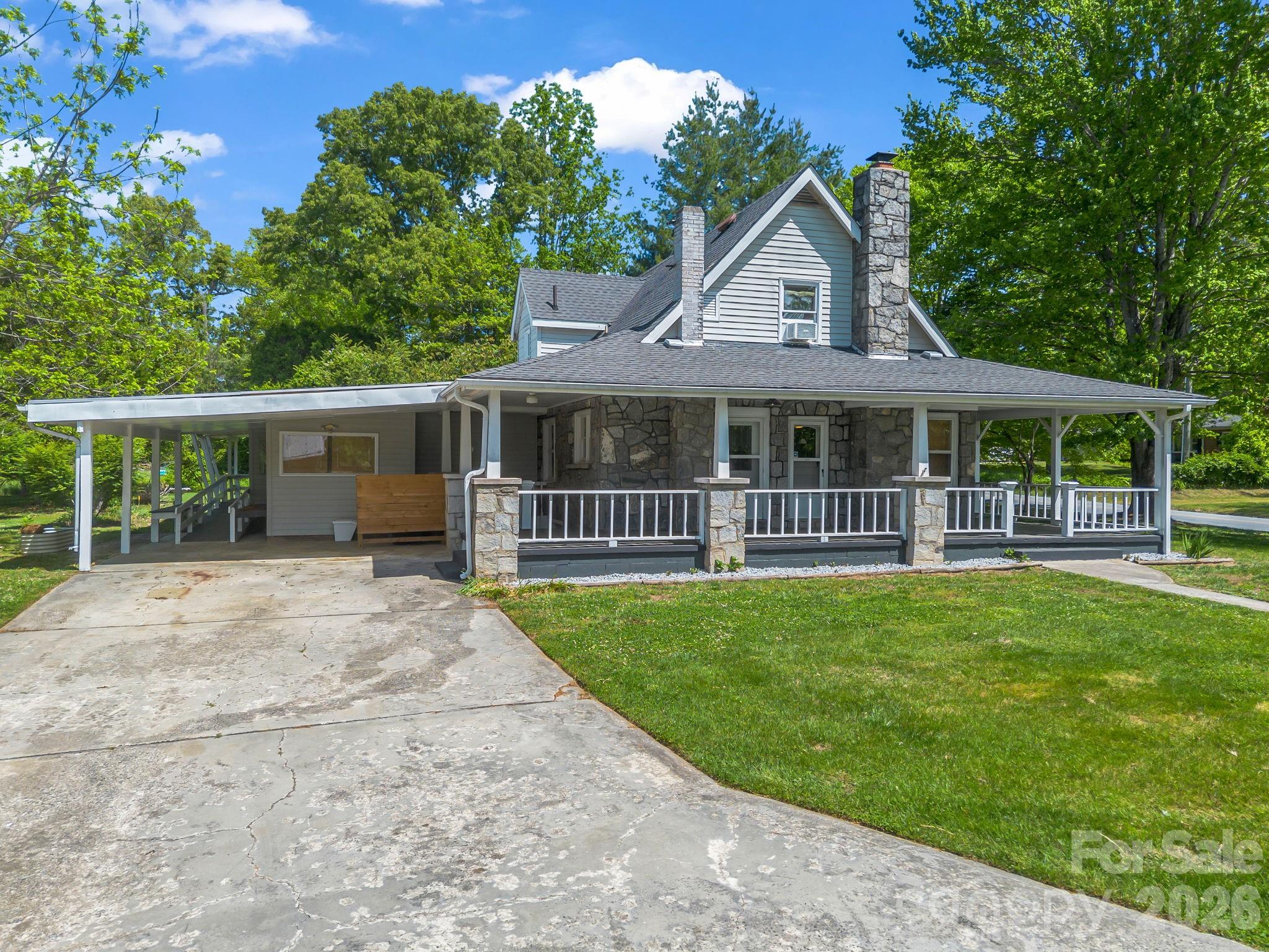 5th image of 363 Etowah School Rd, Hendersonville, NC 28739 | MLS# 4409741