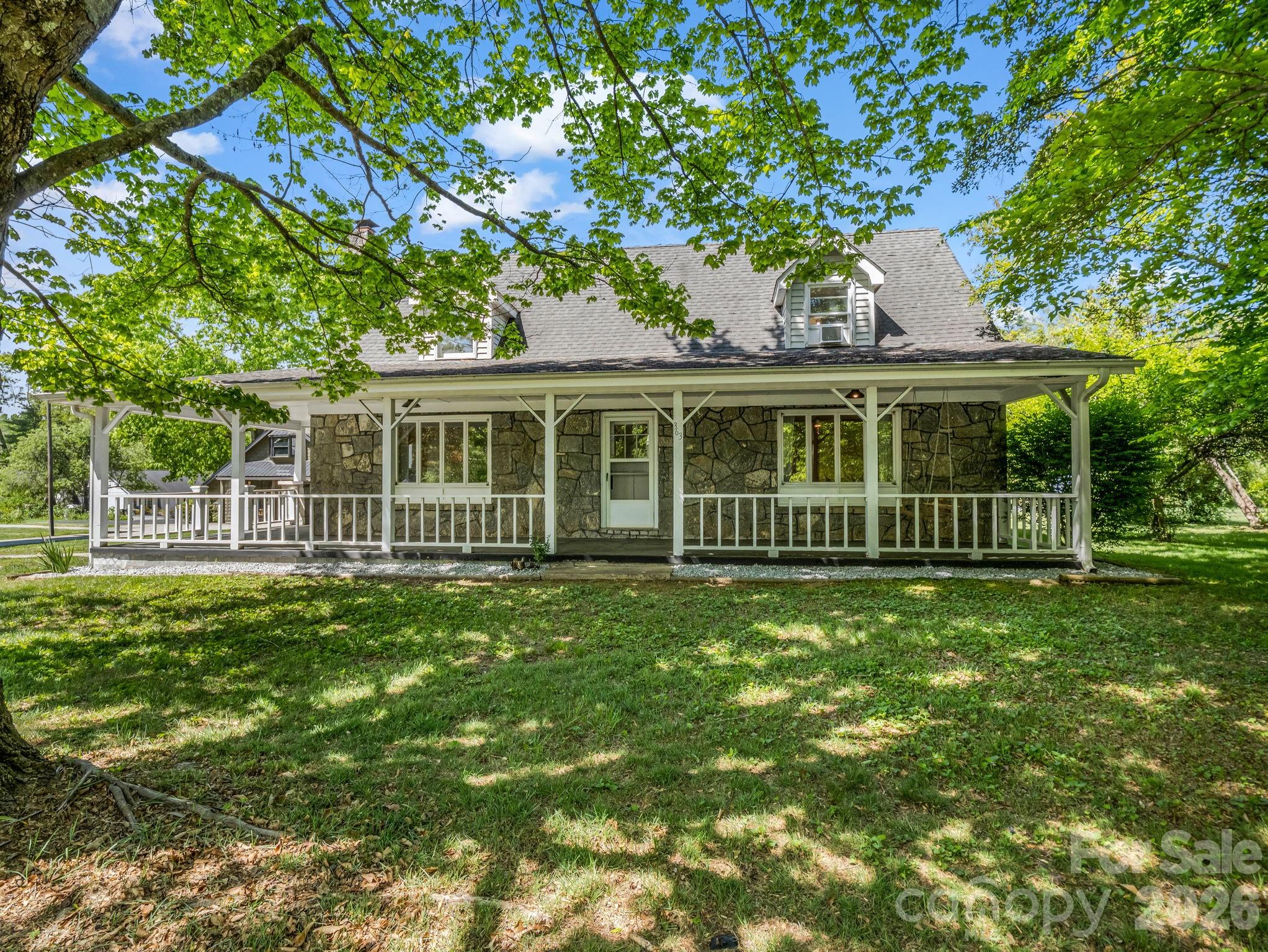 1st image of 363 Etowah School Rd, Hendersonville, NC 28739 | MLS# 4409741