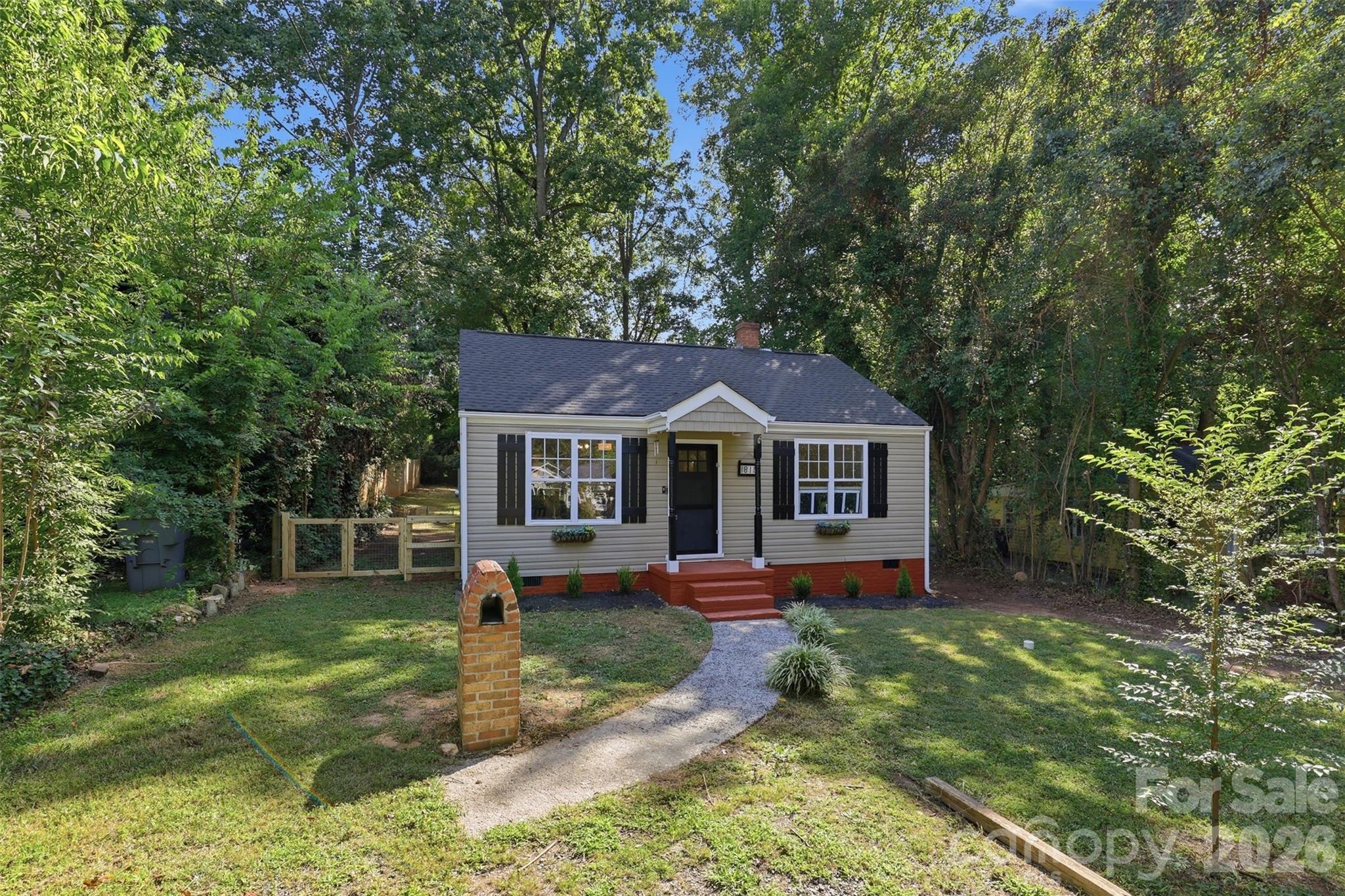1st image of 1815 Arnold Dr, Charlotte, NC 28205 | MLS# 4409819