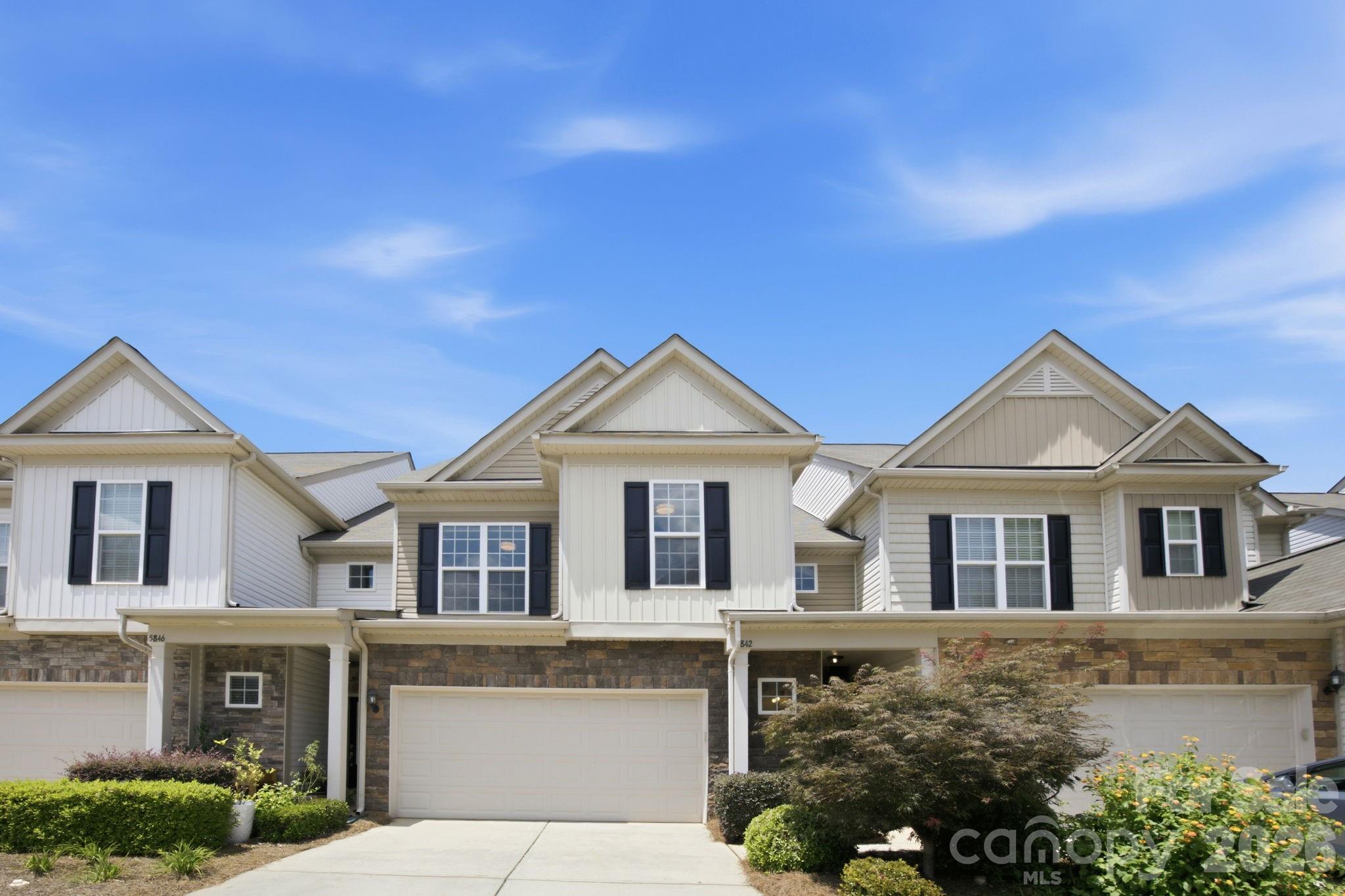 1st image of 5842 Glassport Ln, Charlotte, NC 28210 | MLS# 4409928