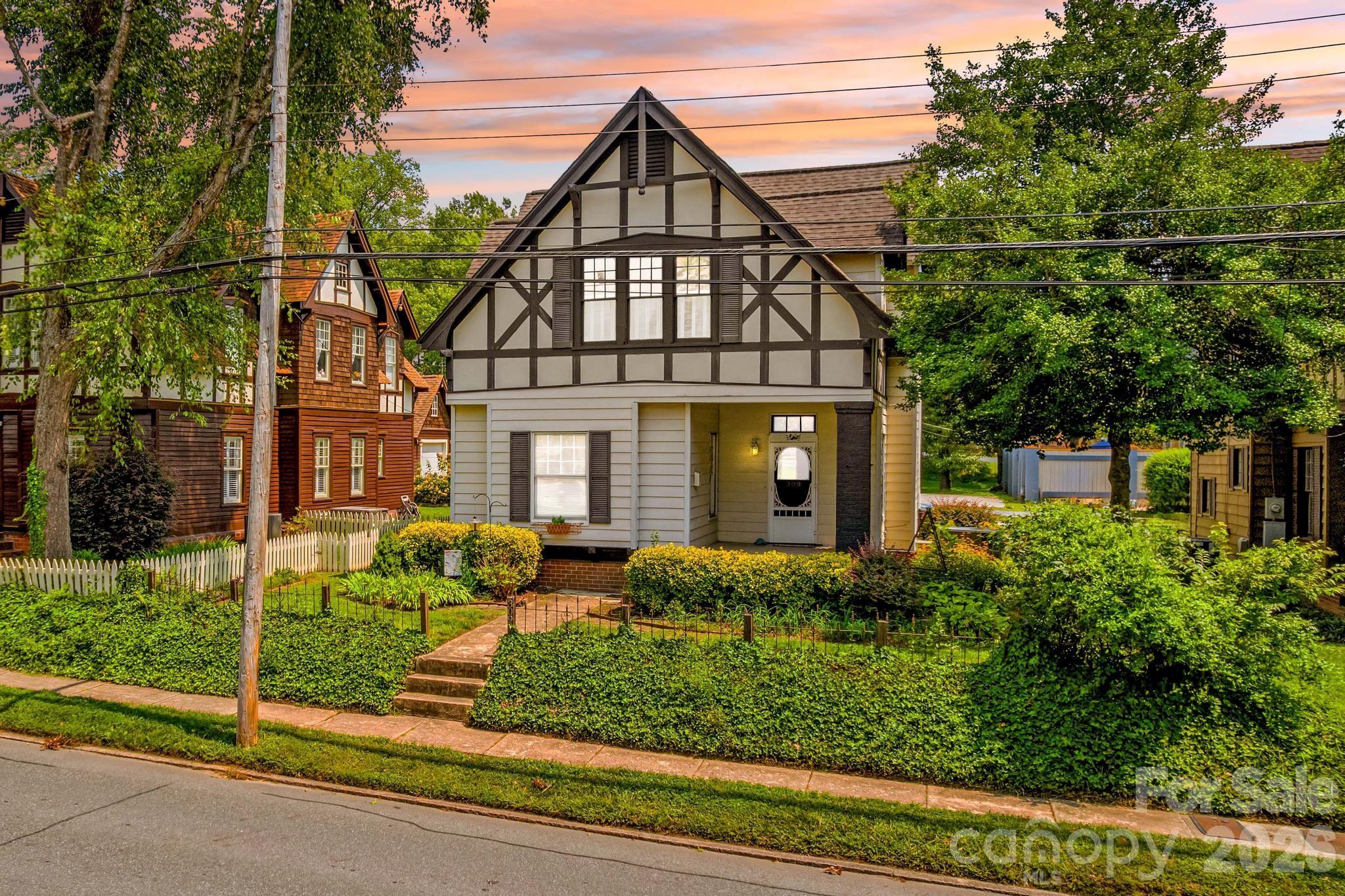 4th image of 309 N Ellis St, Salisbury, NC 28144 | MLS# 4409945