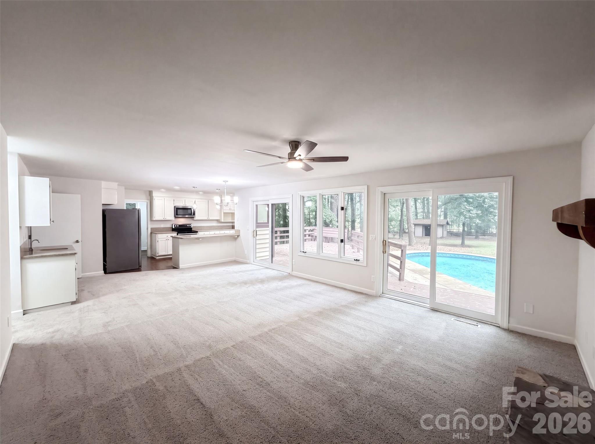 3rd image of 608 Amanda Dr, Matthews, NC 28104 | MLS# 4409974
