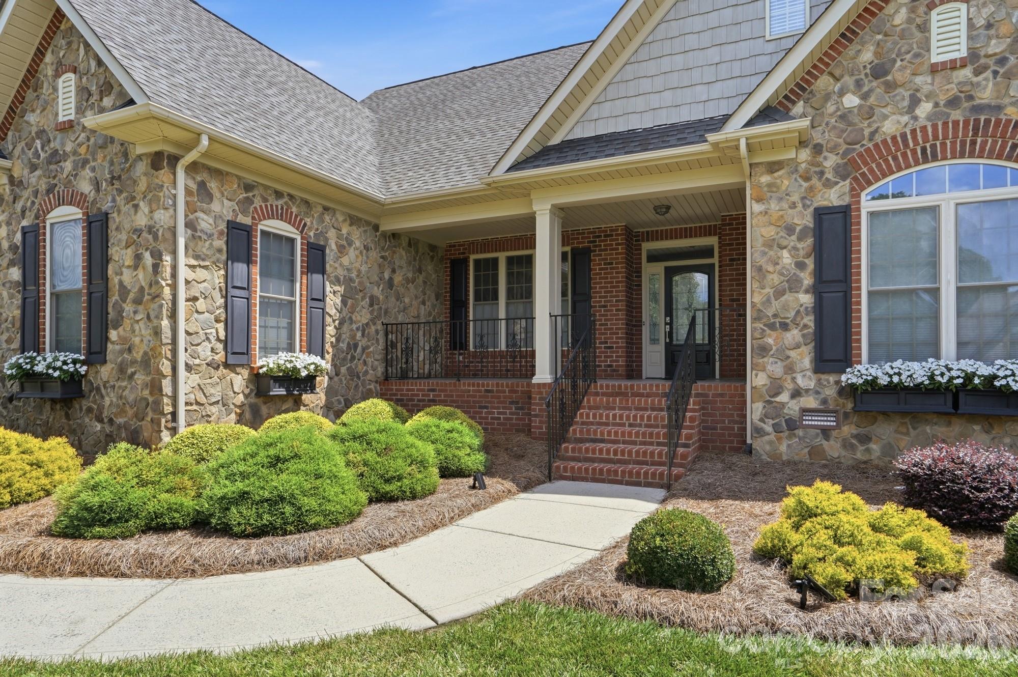 5th image of 2712 Smith Field Dr, Monroe, NC 28110 | MLS# 4410000