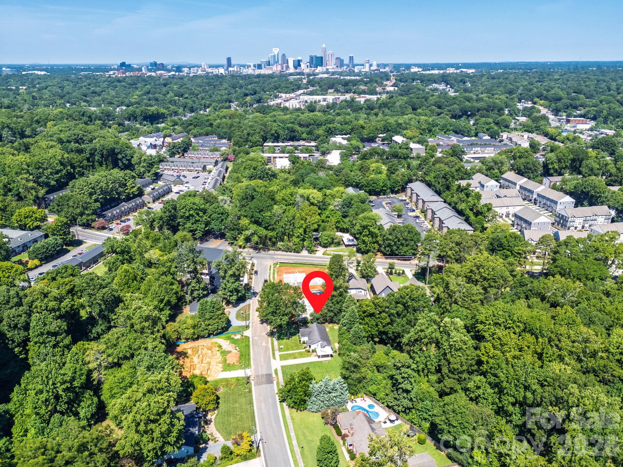 5th image of 1323 Carolyn Dr, Charlotte, NC 28205 | MLS# 4410026