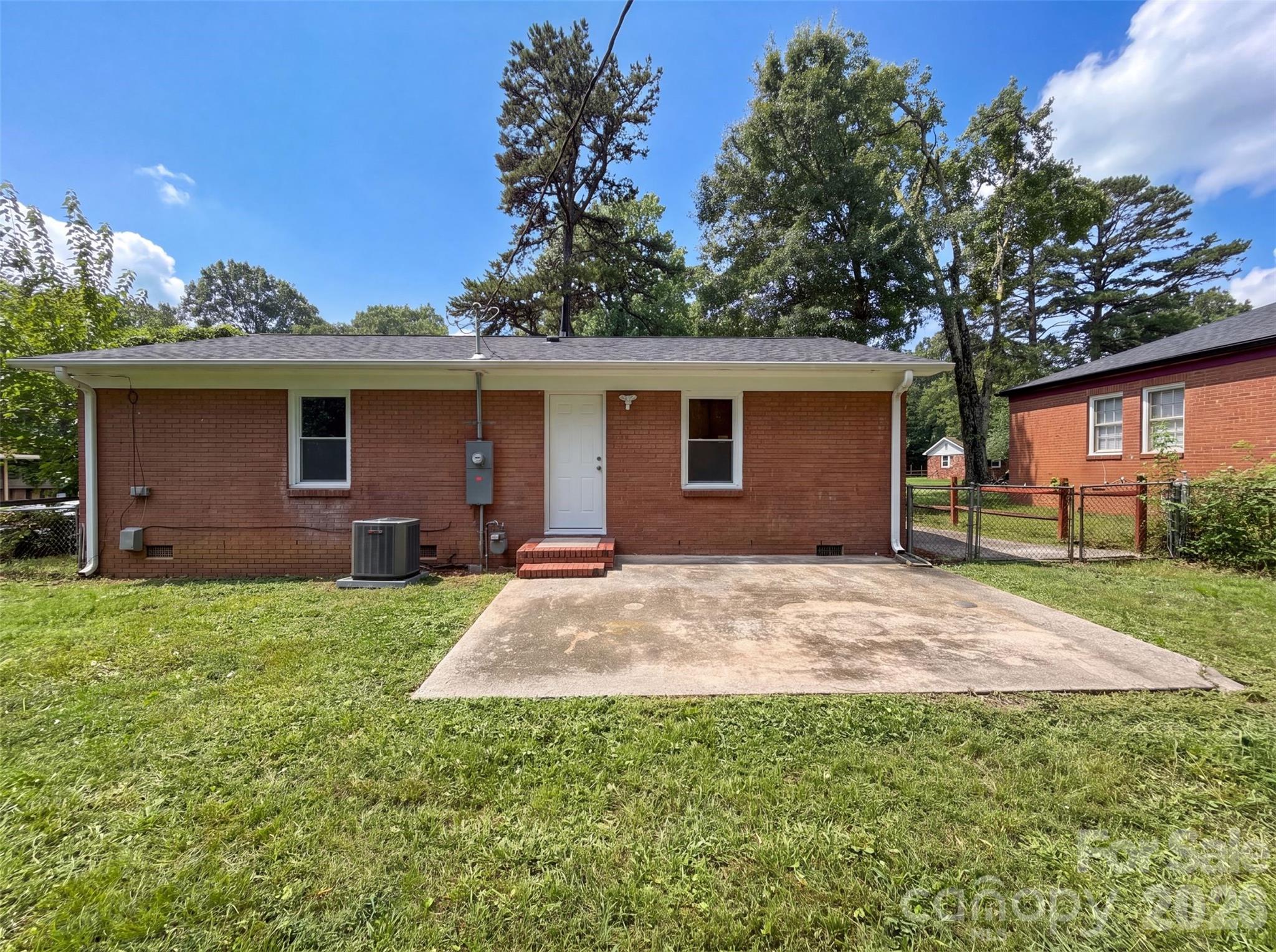 5th image of 528 Kentbrook Dr, Charlotte, NC 28213 | MLS# 4410070
