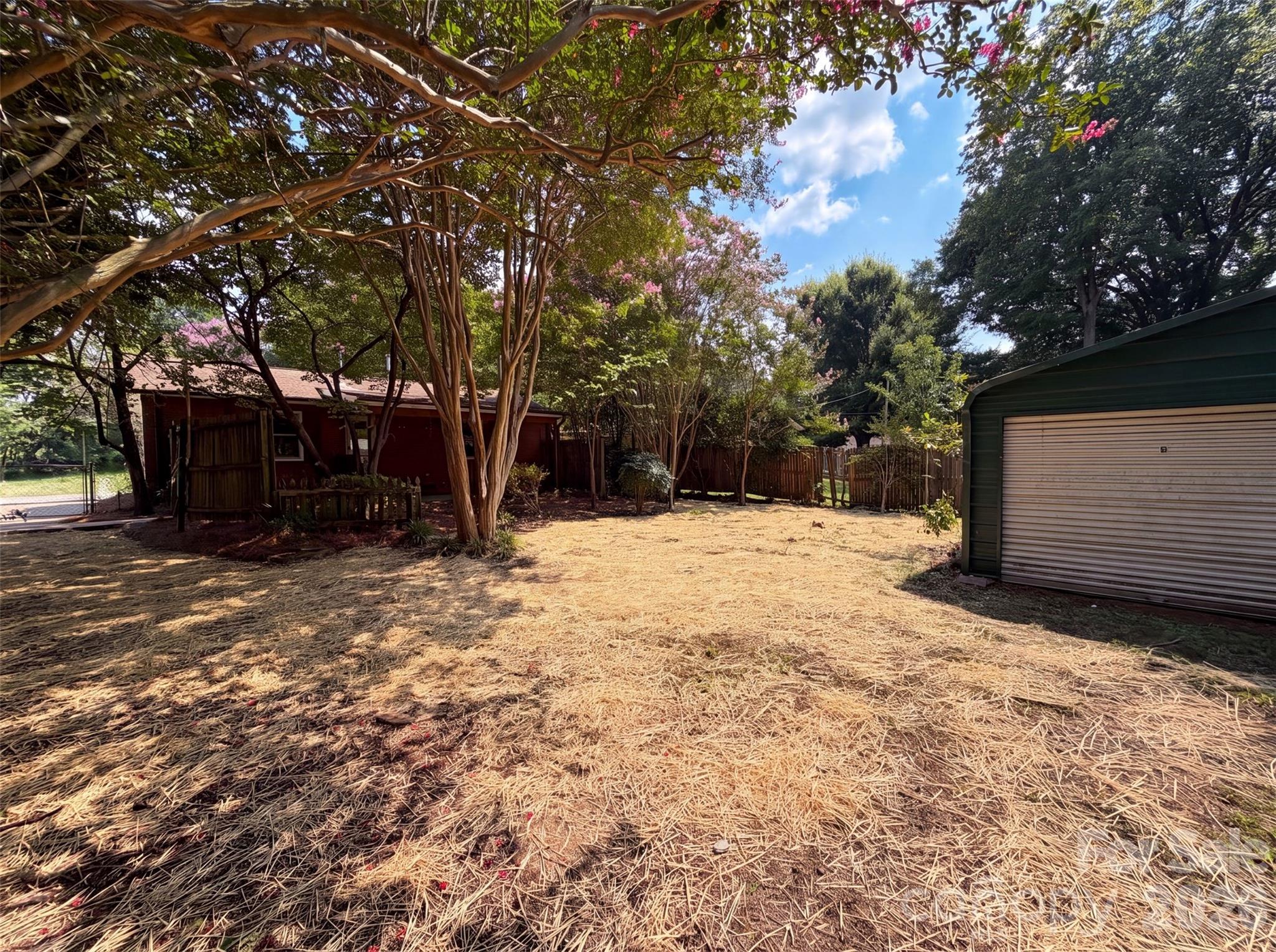 22nd image of 713 Ridgedale Ct, Charlotte, NC 28206 | MLS# 4410077