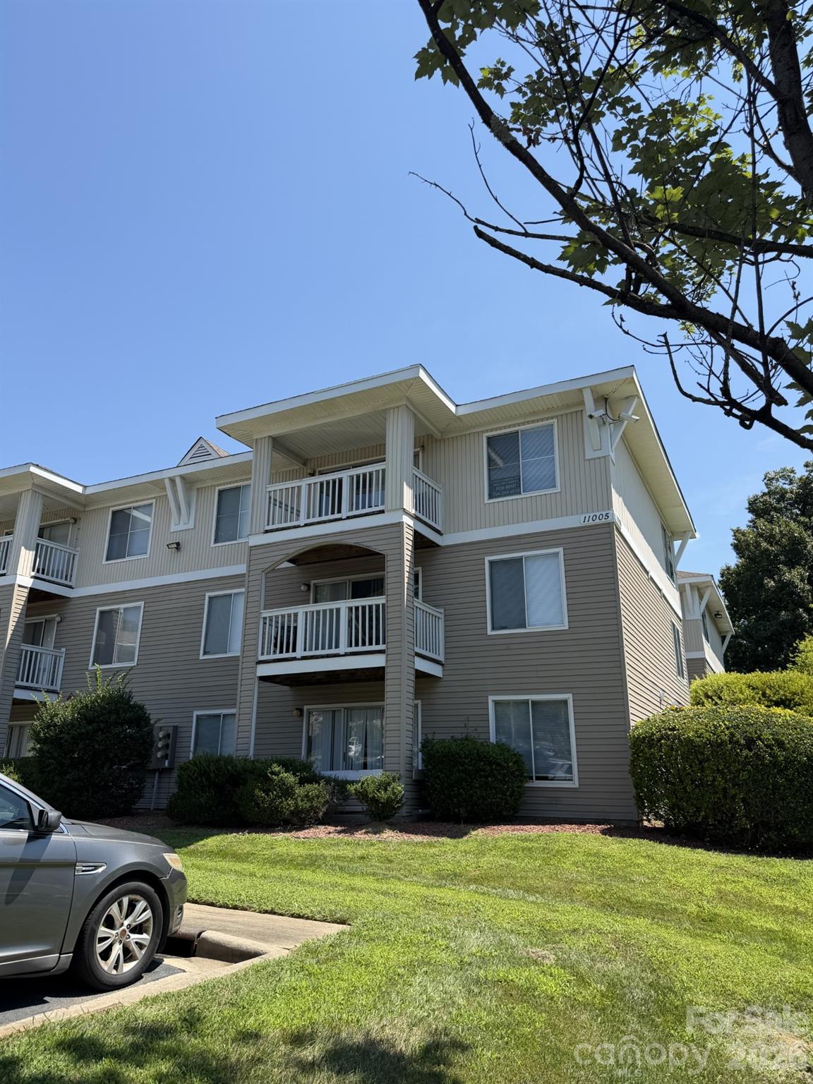 2nd image of 11005 Graduate Ln, Charlotte, NC 28262 | MLS# 4410253