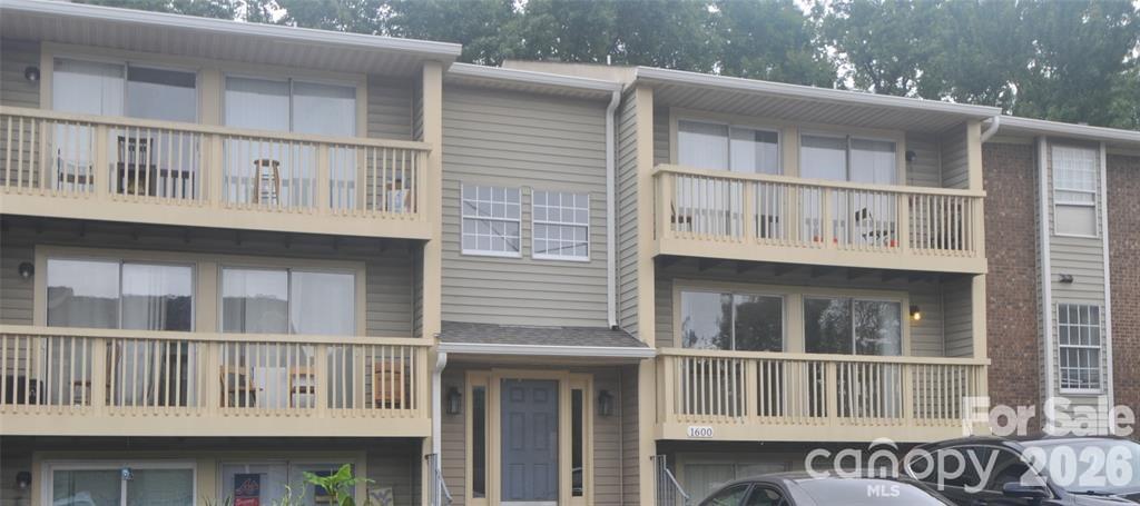 1st image of 1630 Arlyn Cir #K, Charlotte, NC 28213 | MLS# 4410256