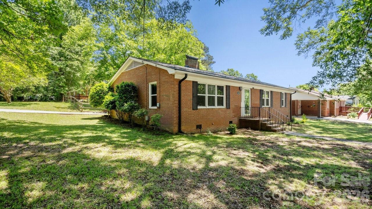 3rd image of 1201 Memory Ln, Monroe, NC 28112 | MLS# 4410296