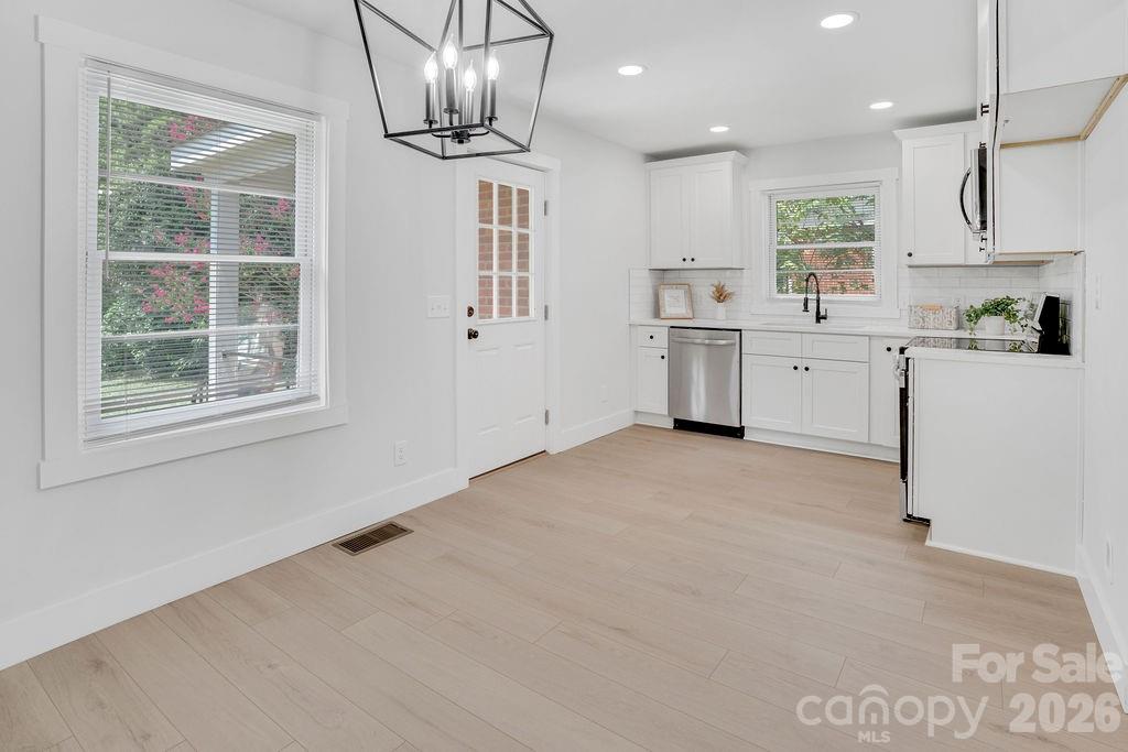 5th image of 1351 Orvis St, Charlotte, NC 28216 | MLS# 4410303