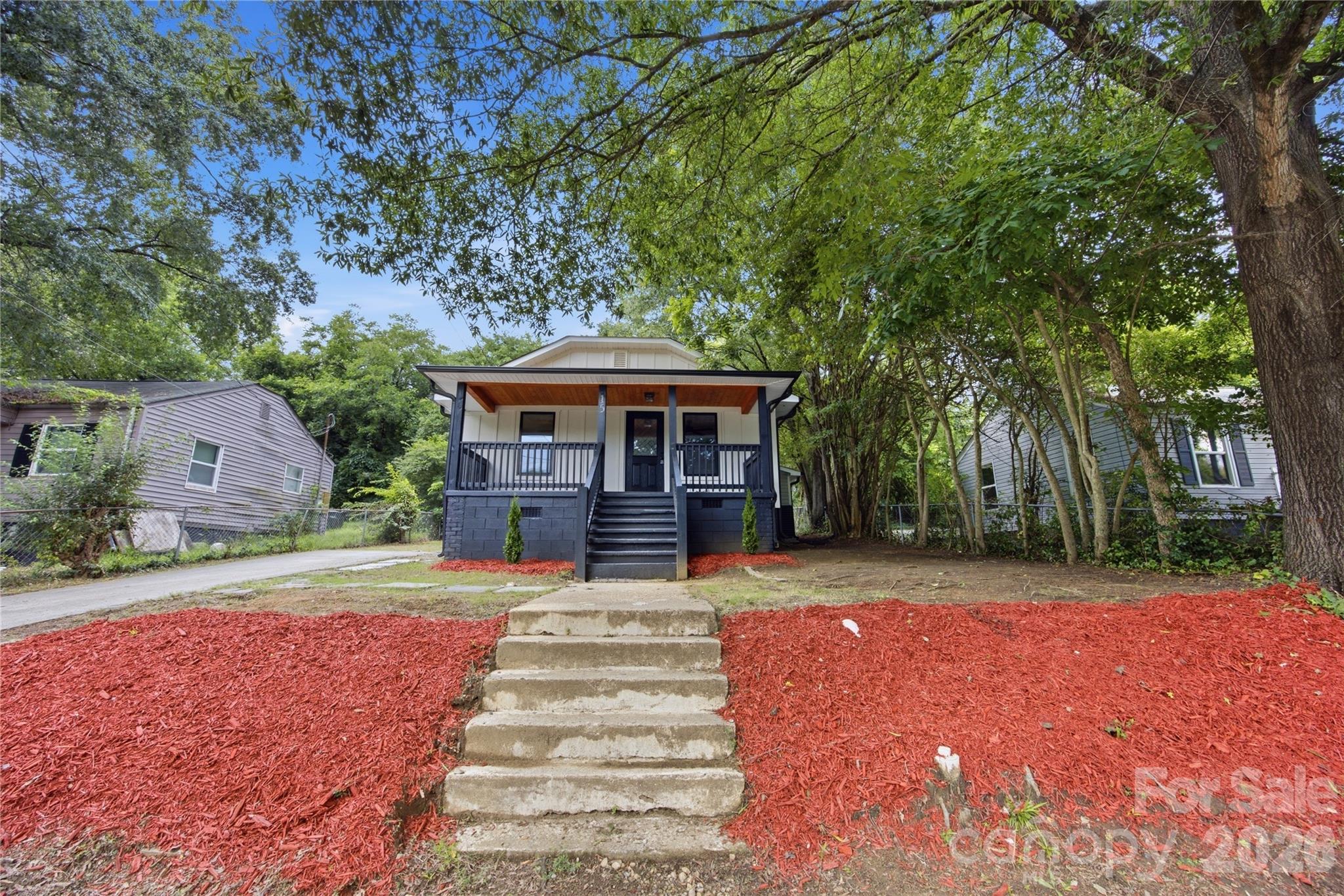 3rd image of 15 Meadowview Ave, Concord, NC 28027 | MLS# 4410337