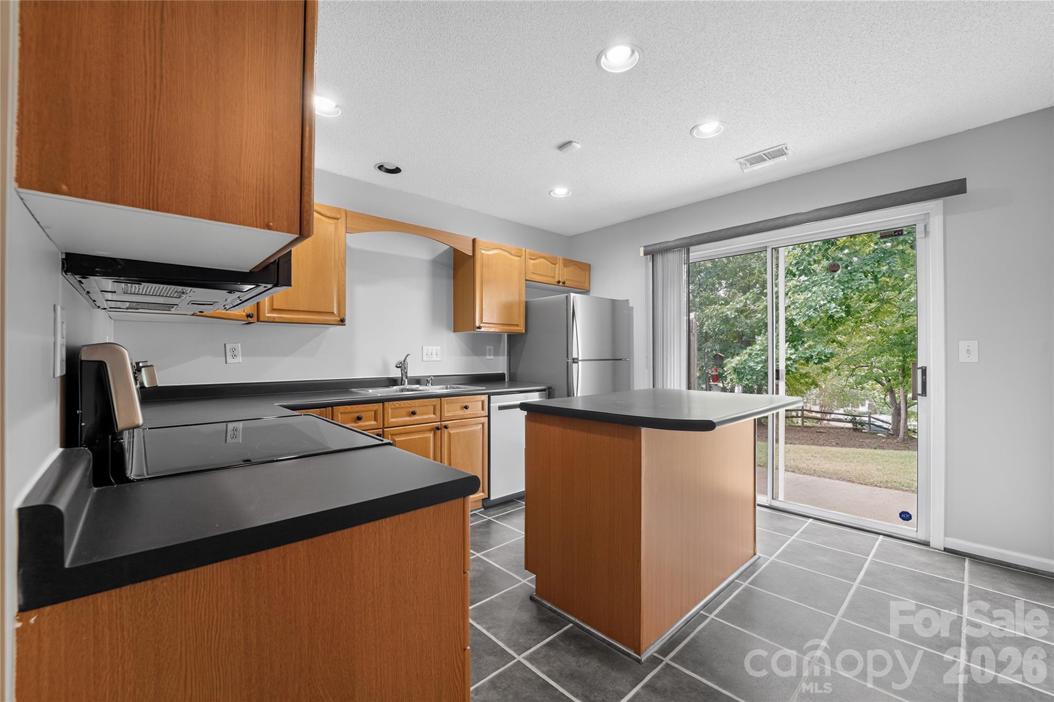 5th image of 9357 Glenwater Dr, Charlotte, NC 28262 | MLS# 4410481