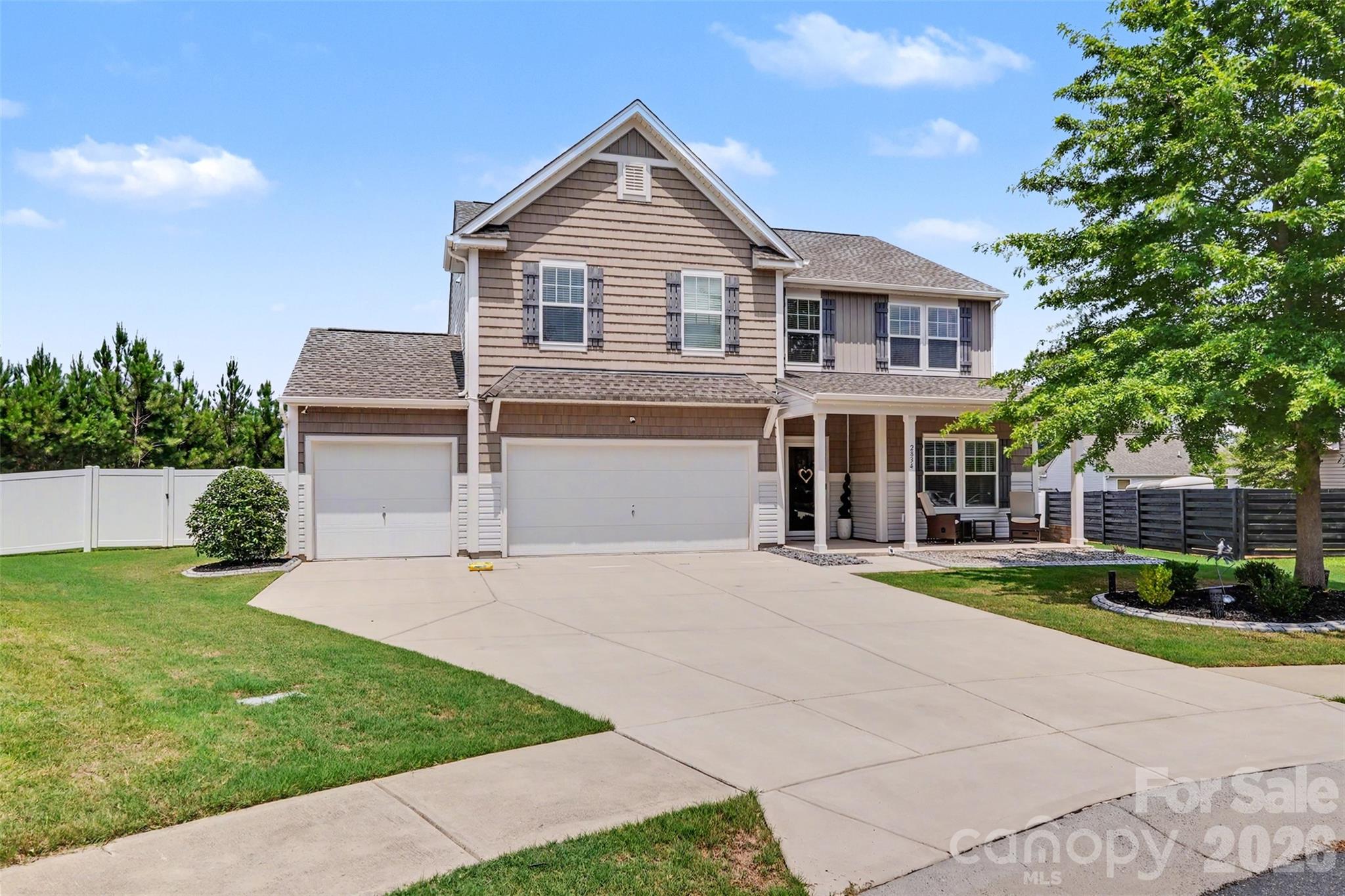 3rd image of 2834 Kinloch Ct, Clover, SC 29710 | MLS# 4410504