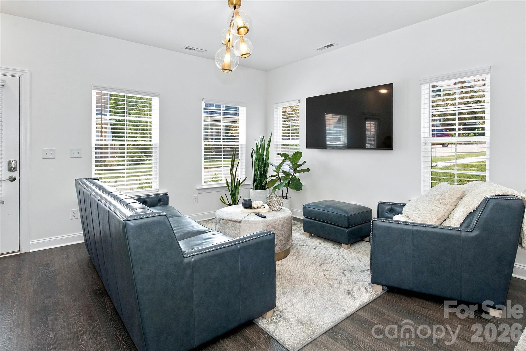 5th image of 26 Walnut Springs Dr, Asheville, NC 28804 | MLS# 4410684