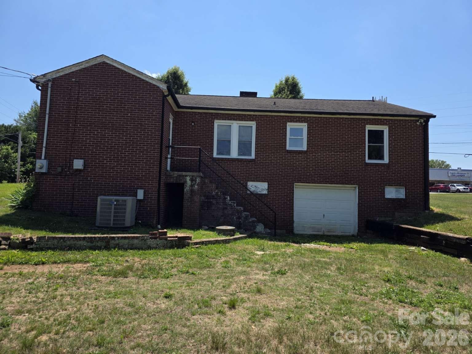 4th image of 744 Pleasant Hill Rd, Lenoir, NC 28645 | MLS# 4410715