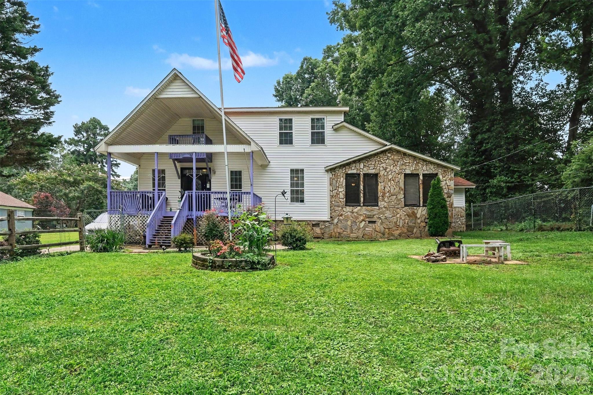 2nd image of 3315 Carver Pl, Charlotte, NC 28269 | MLS# 4410782