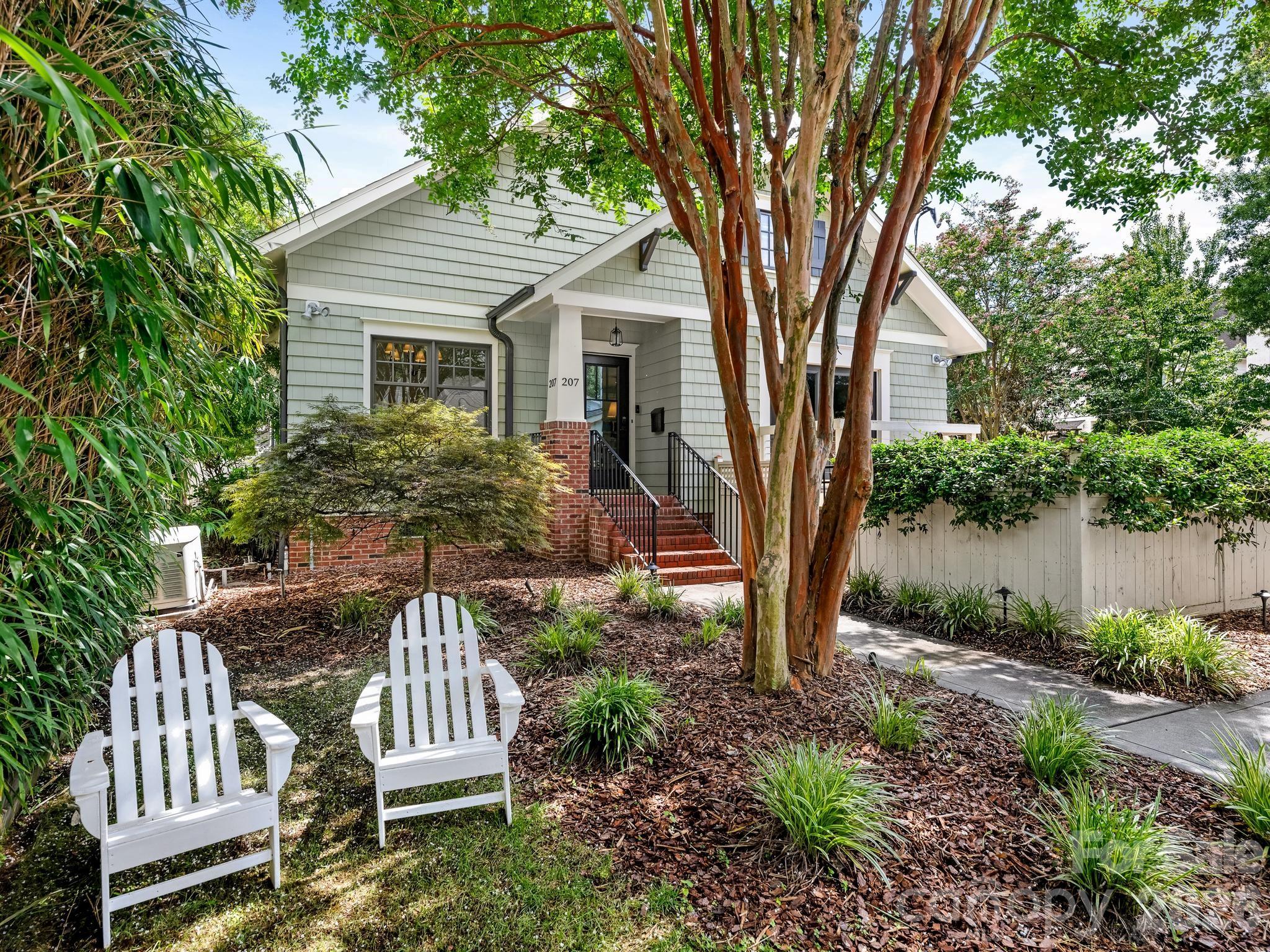2nd image of 207 Towill Pl, Charlotte, NC 28211 | MLS# 4411072
