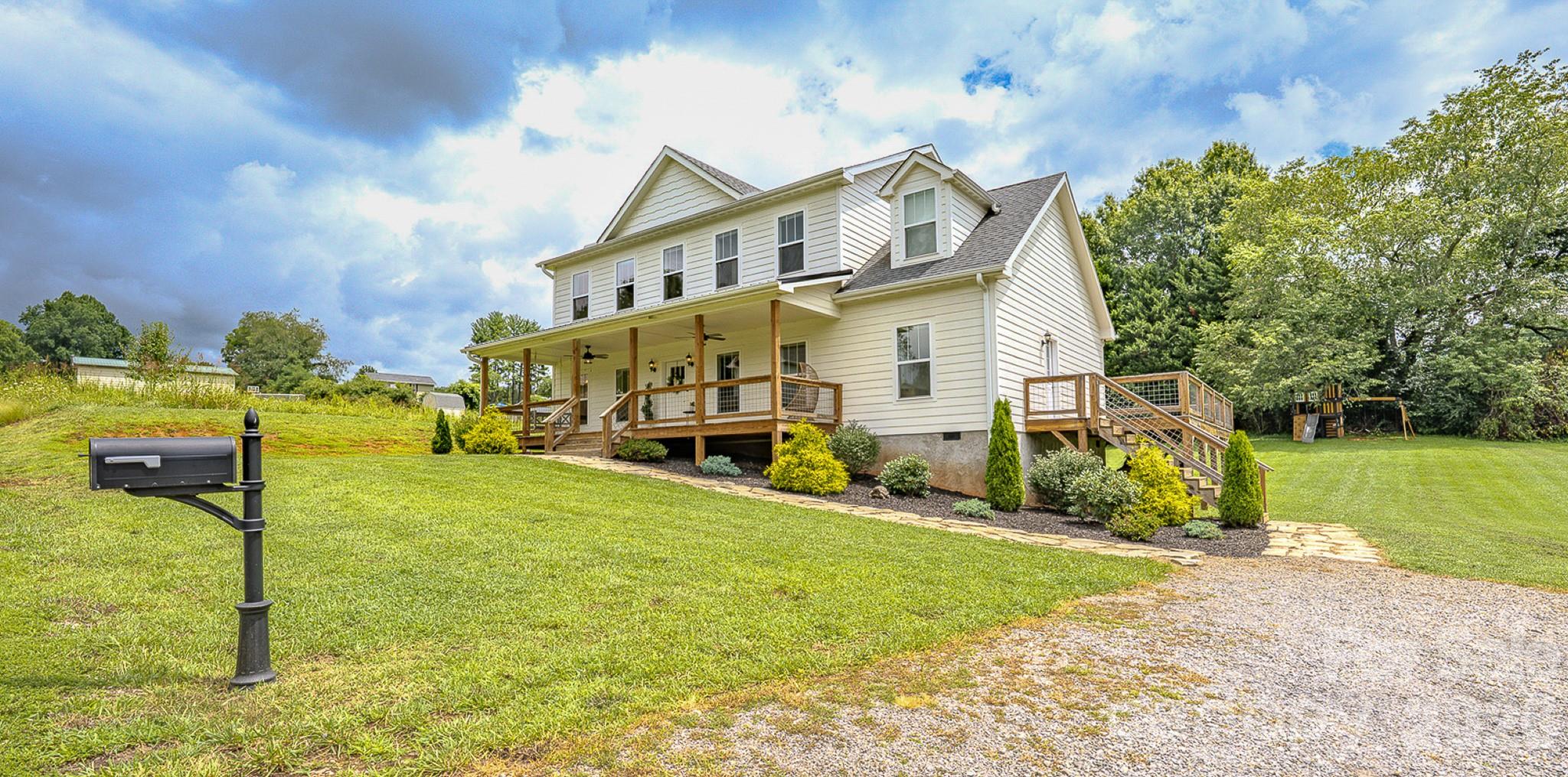 2nd image of 160 Ridge View Dr, Clyde, NC 28721 | MLS# 4411209