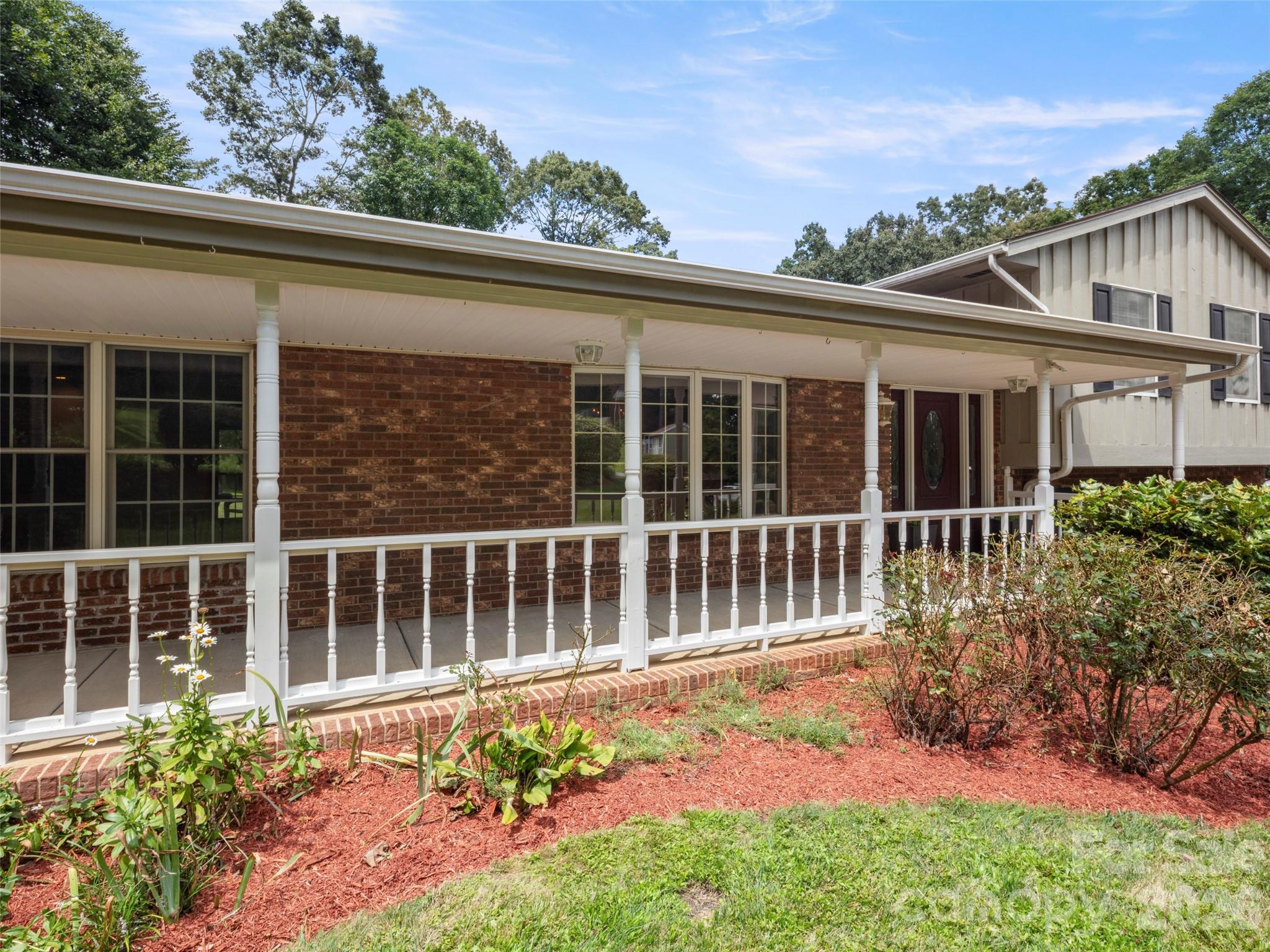 2nd image of 8 English Pl, Candler, NC 28715 | MLS# 4411536
