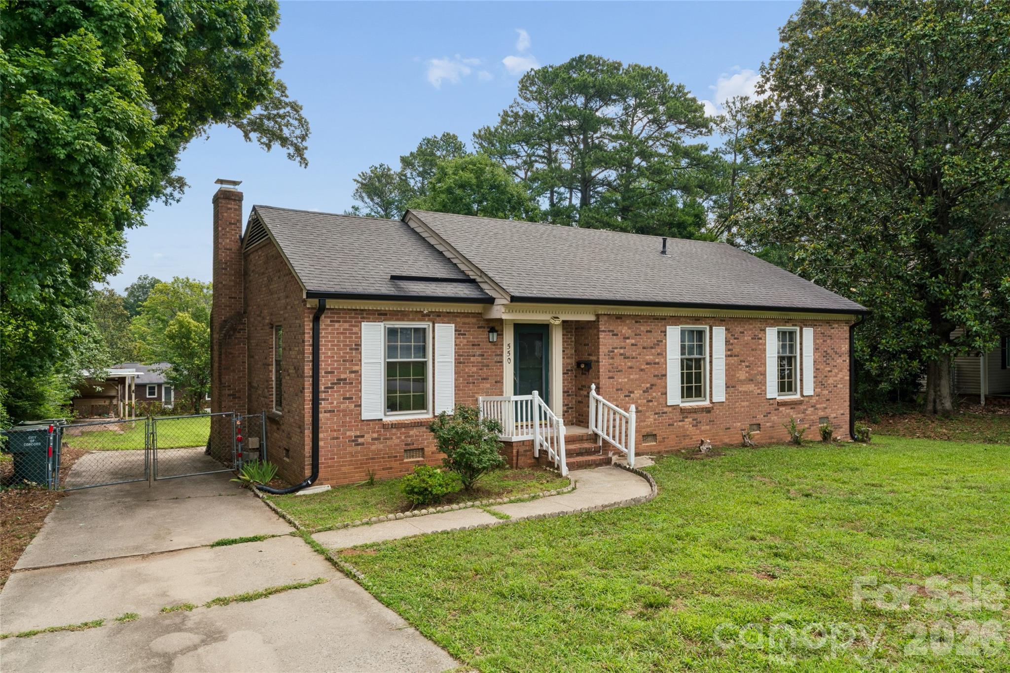 1st image of 550 Englewood St Ne, Concord, NC 28025 | MLS# 4411776