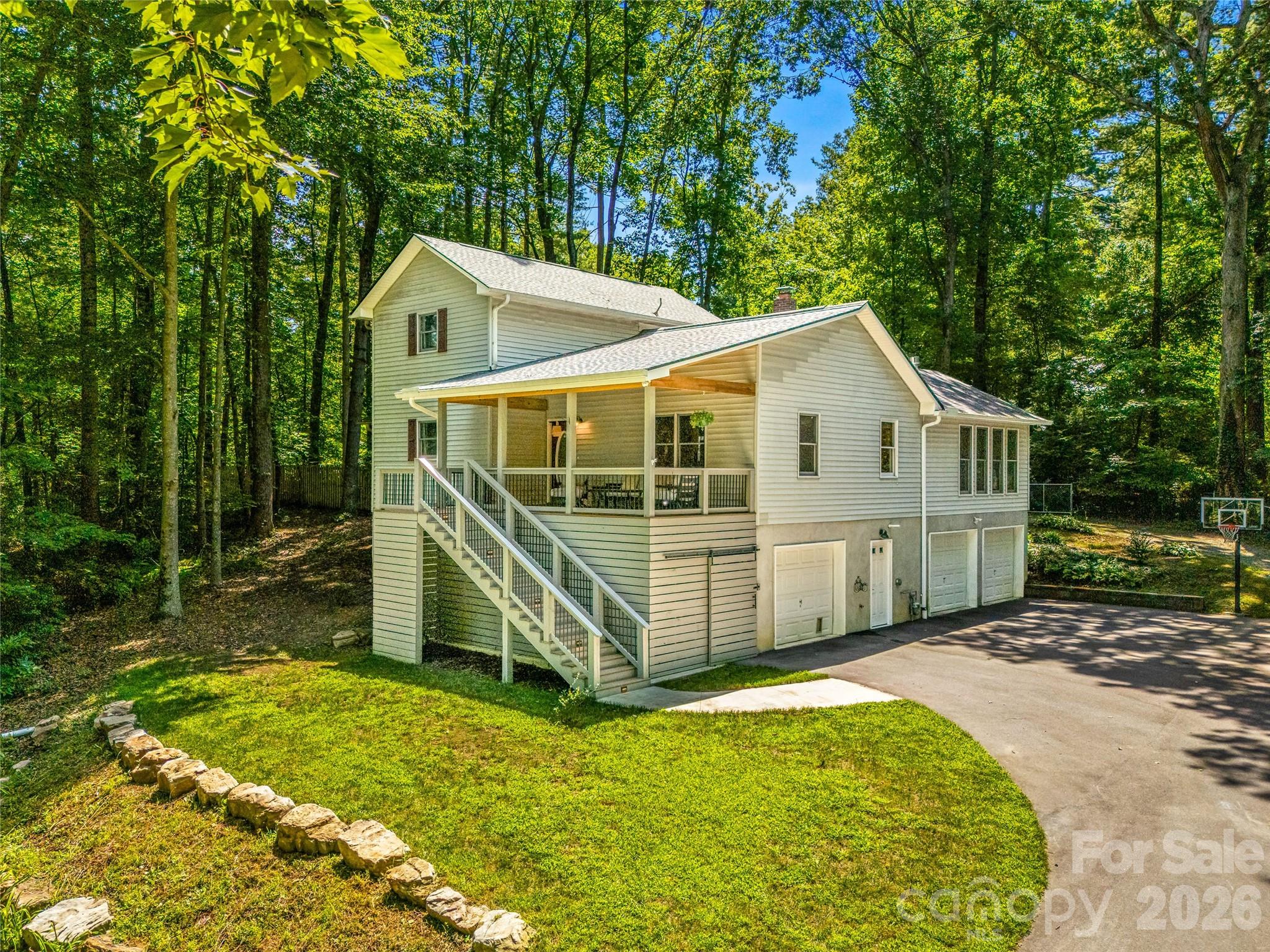 1st image of 70 Promised Ridge Dr, Hendersonville, NC 28791 | MLS# 4411866