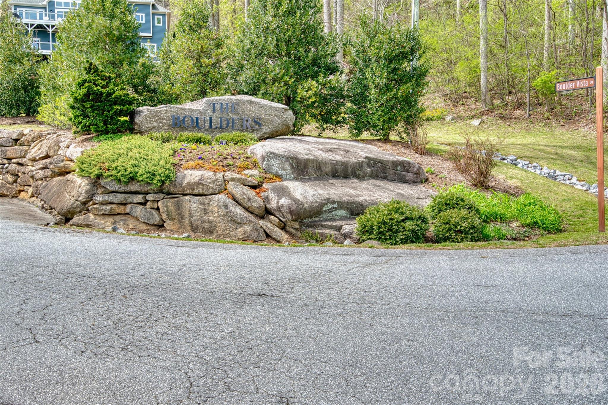 2nd image of R5 Curtain Blf, Hendersonville, NC 28791 | MLS# 4411882