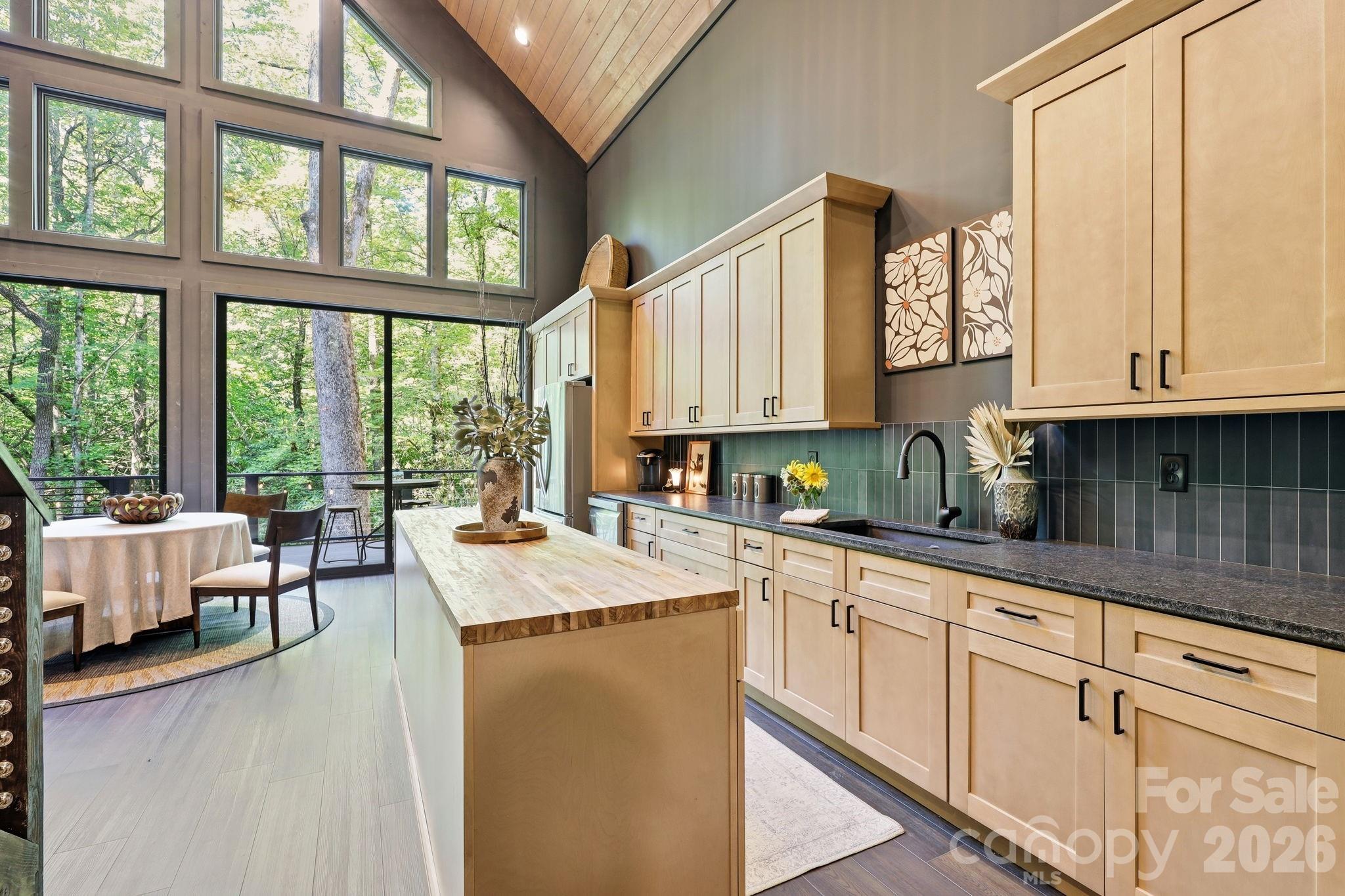 1st image of 2272 Evans Rd, Hendersonville, NC 28739 | MLS# 4412038