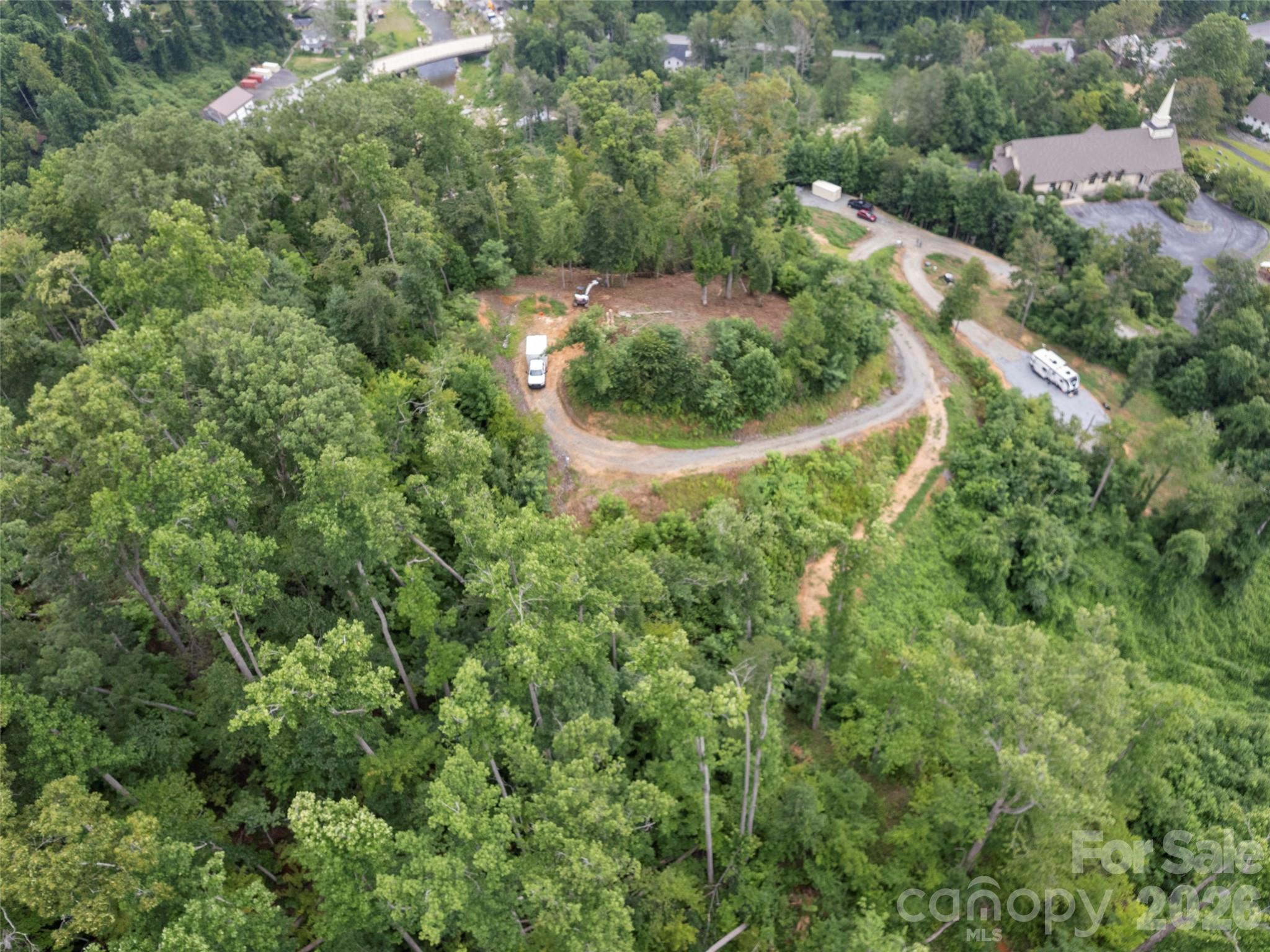24th image of 213 Three Rivers Dr, Hendersonville, NC 28792 | MLS# 4412069
