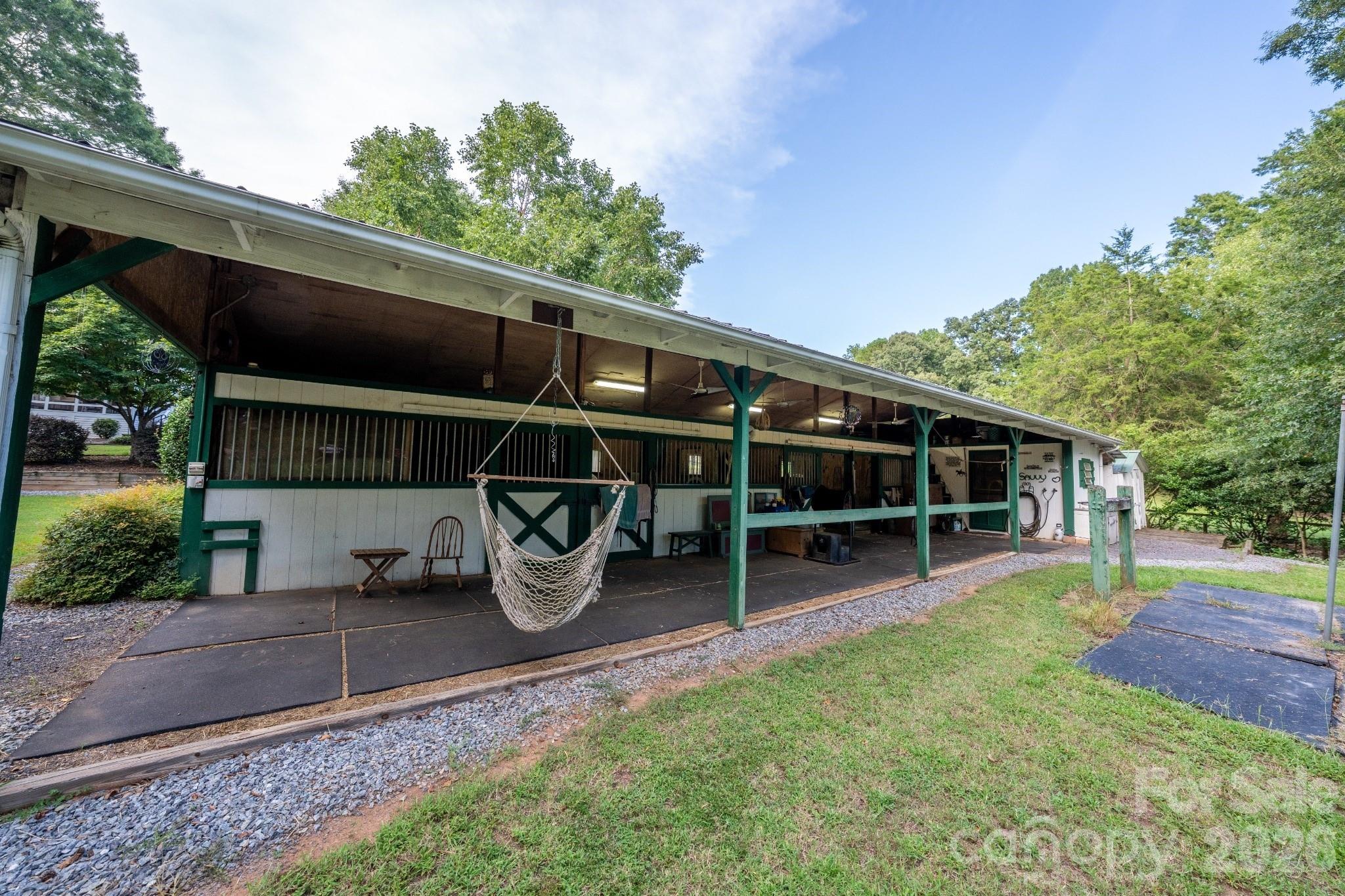 3rd image of 4904 Willow Pond Rd, Clover, SC 29710 | MLS# 4412083