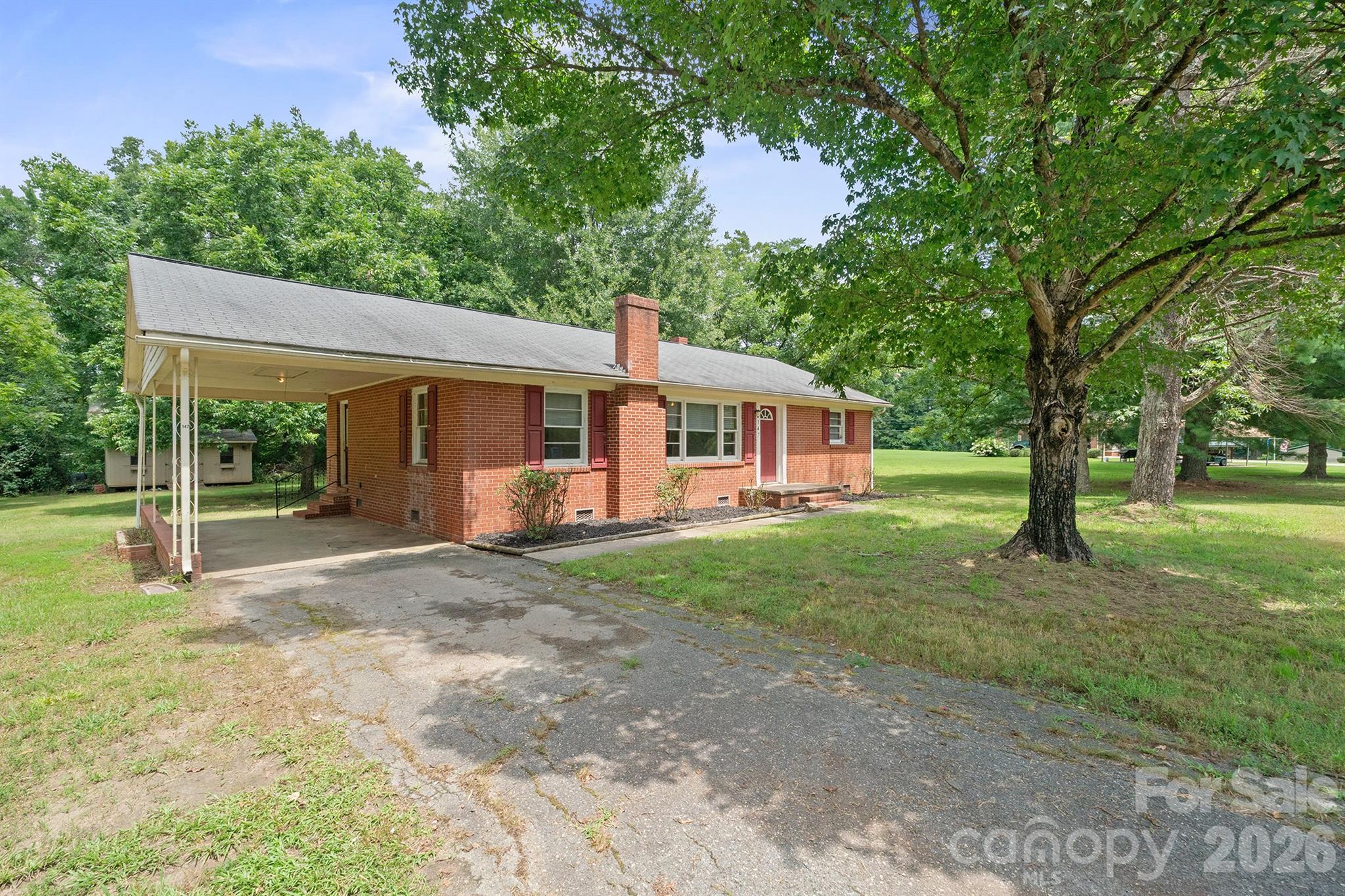 1st image of 147 Oakdale Cir, Mocksville, NC 27028 | MLS# 4412099