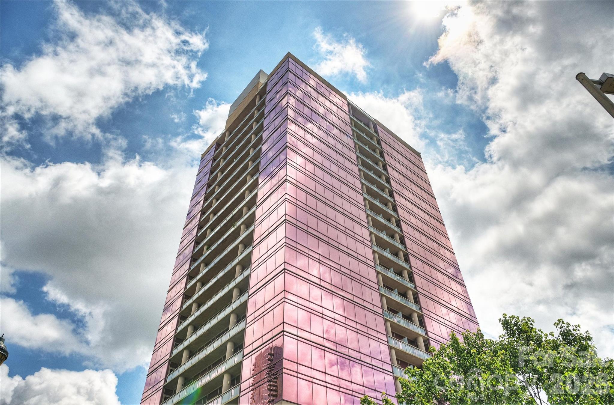 4th image of The Arlington, Charlotte, NC 28203