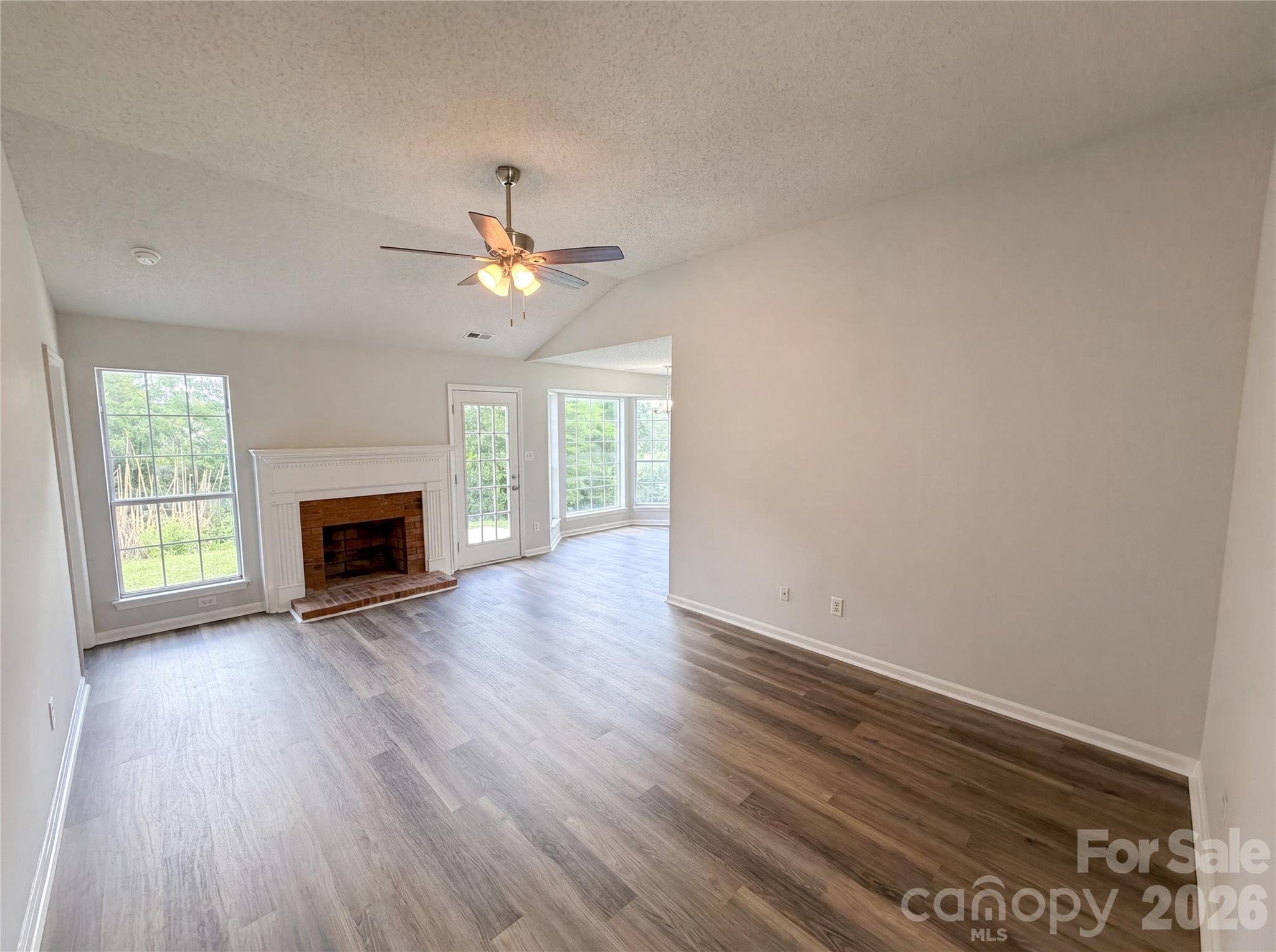 3rd image of 1633 Gordon Walters Dr, Charlotte, NC 28213 | MLS# 4412559