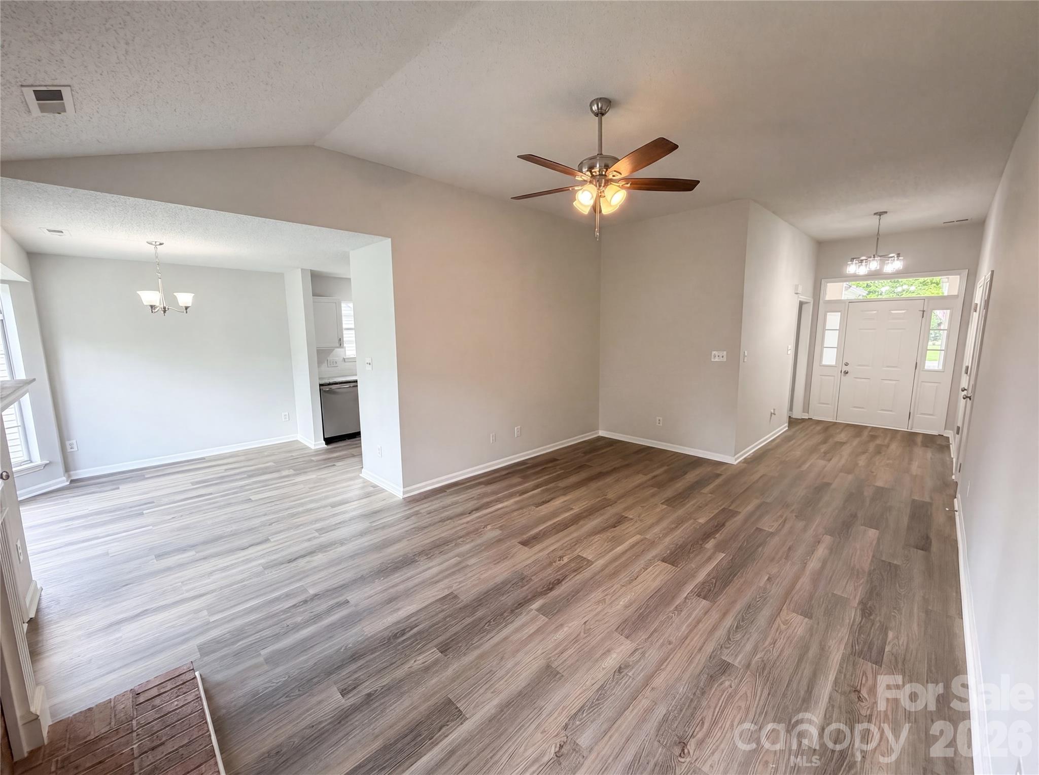 5th image of 1633 Gordon Walters Dr, Charlotte, NC 28213 | MLS# 4412559