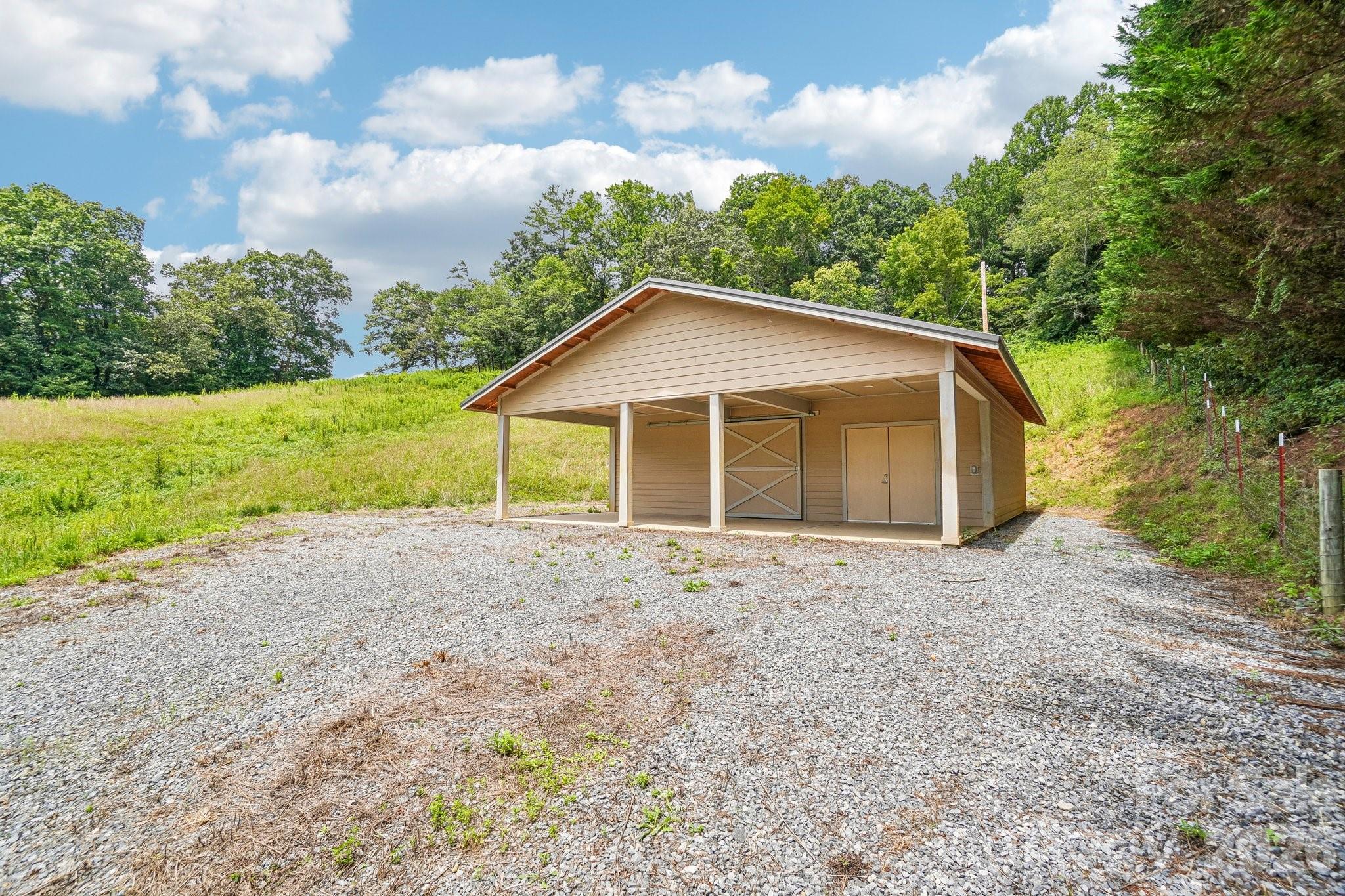 4th image of 50 Glance Cove Rd, Clyde, NC 28721 | MLS# 4412631