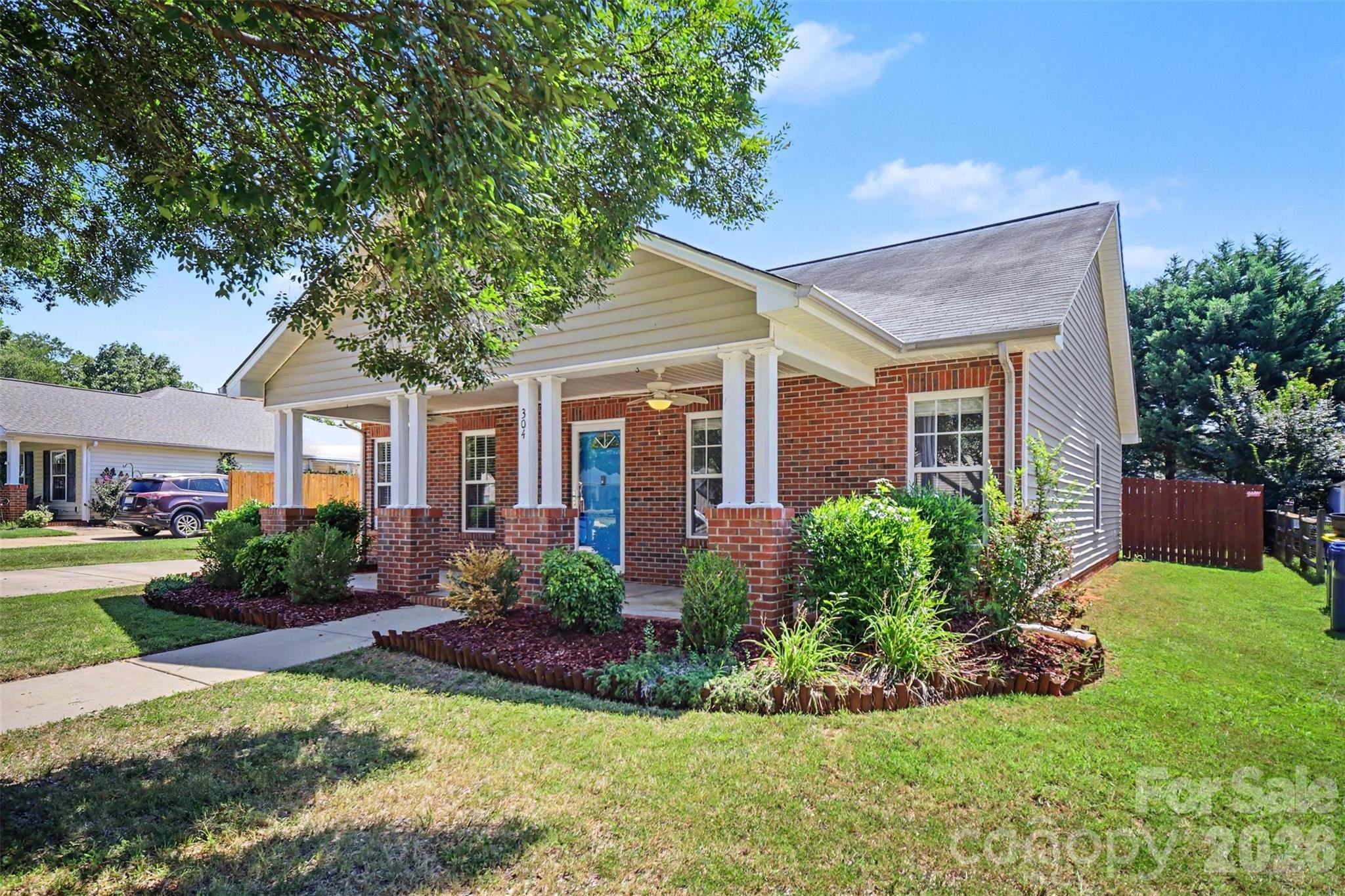 1st image of 304 Llewellyn St, Belmont, NC 28012 | MLS# 4413586