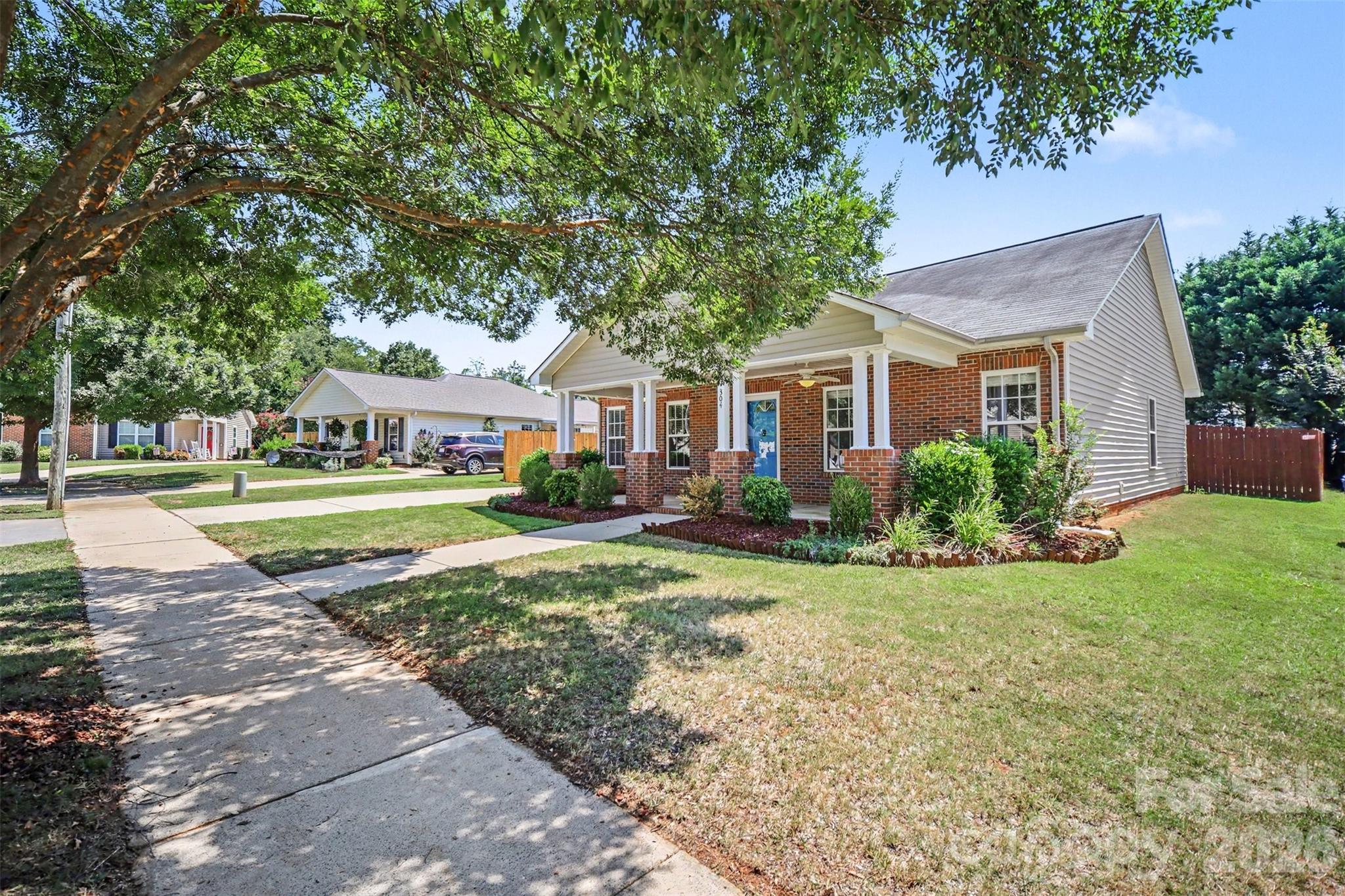 48th image of 304 Llewellyn St, Belmont, NC 28012 | MLS# 4413586