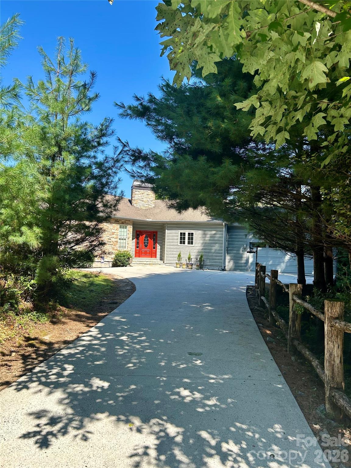 Photo 35 of Single family home for sale at 1228 Ugugu Dr, Brevard, NC 28712 | MLS# 4413645 | Listing updated on 2026-09-05