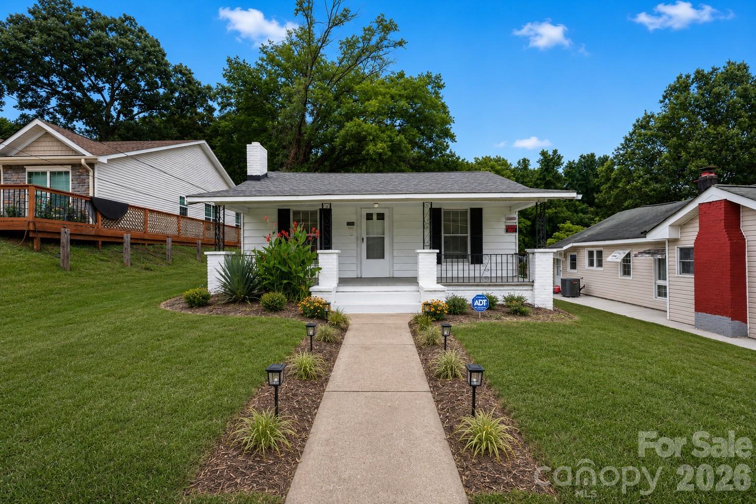 3rd image of 1306 Forrest St, High Point, NC 27262 | MLS# 4413863