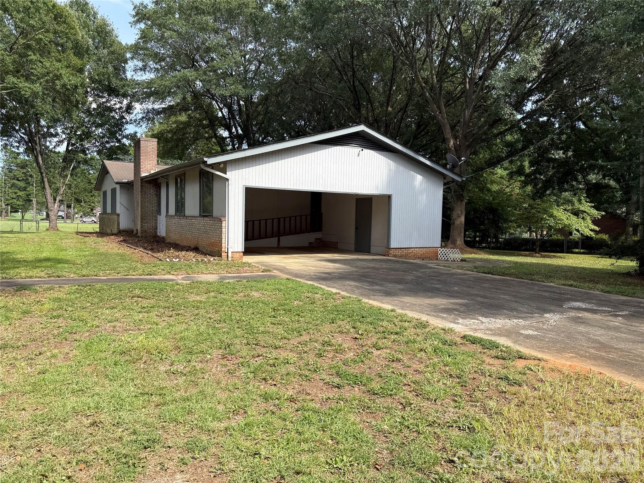 3rd image of 1658 Nottingham Ct, Rock Hill, SC 29732 | MLS# 4415130