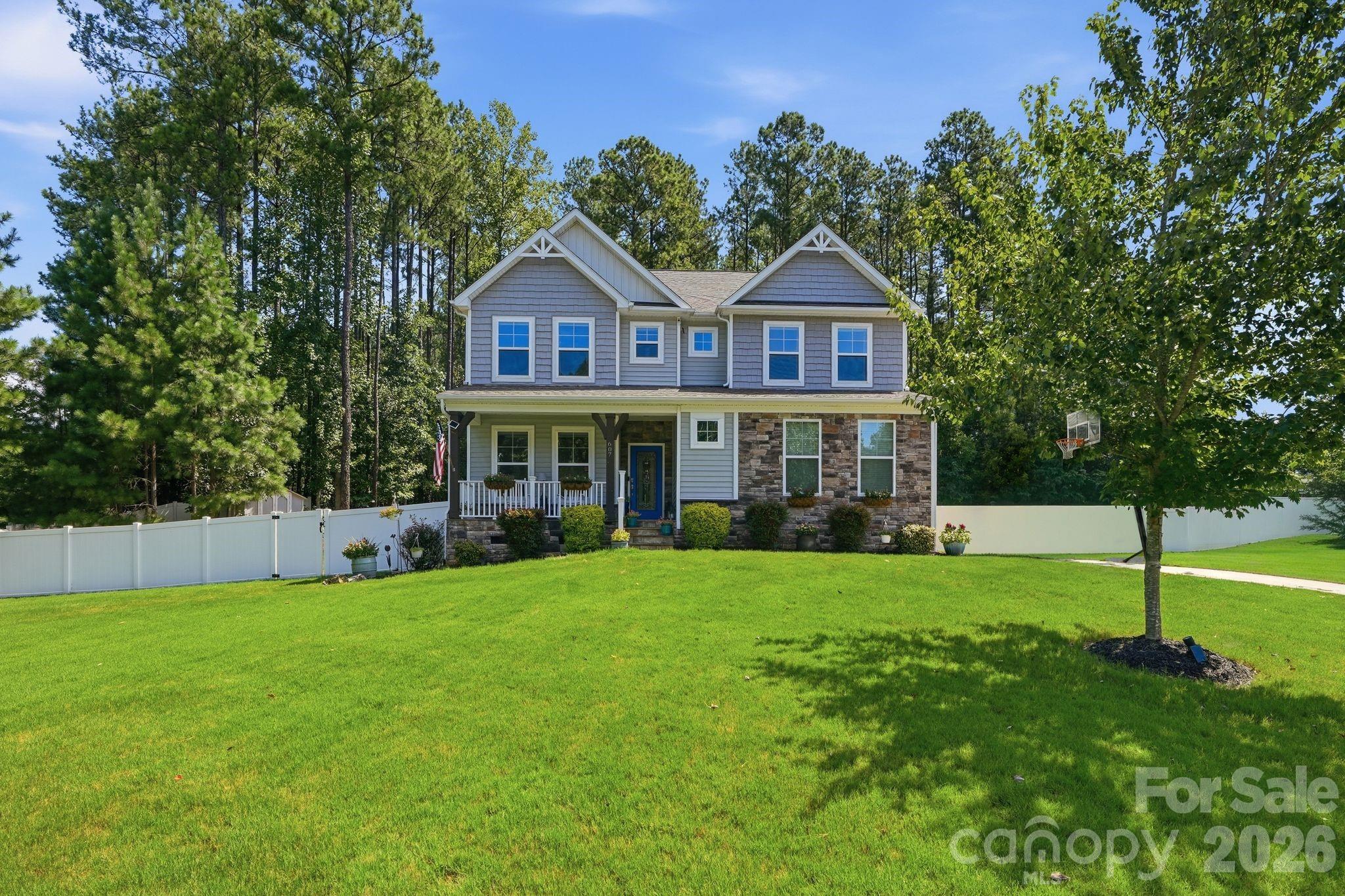 1st image of 607 Winter Walk Ln, Lake Wylie, SC 29710 | MLS# 4415998