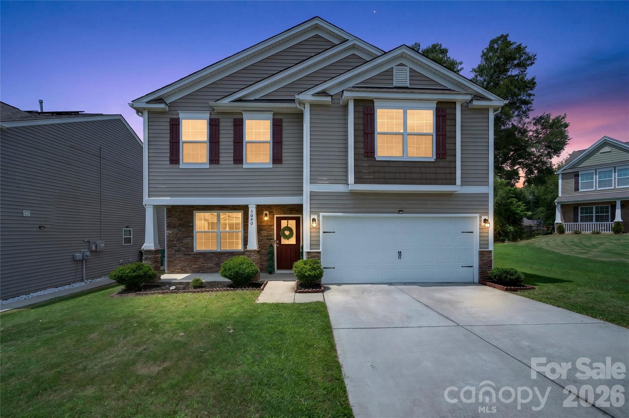 1st image of 5040 Deisy May Ln, Matthews, NC 28105 | MLS# 4416122
