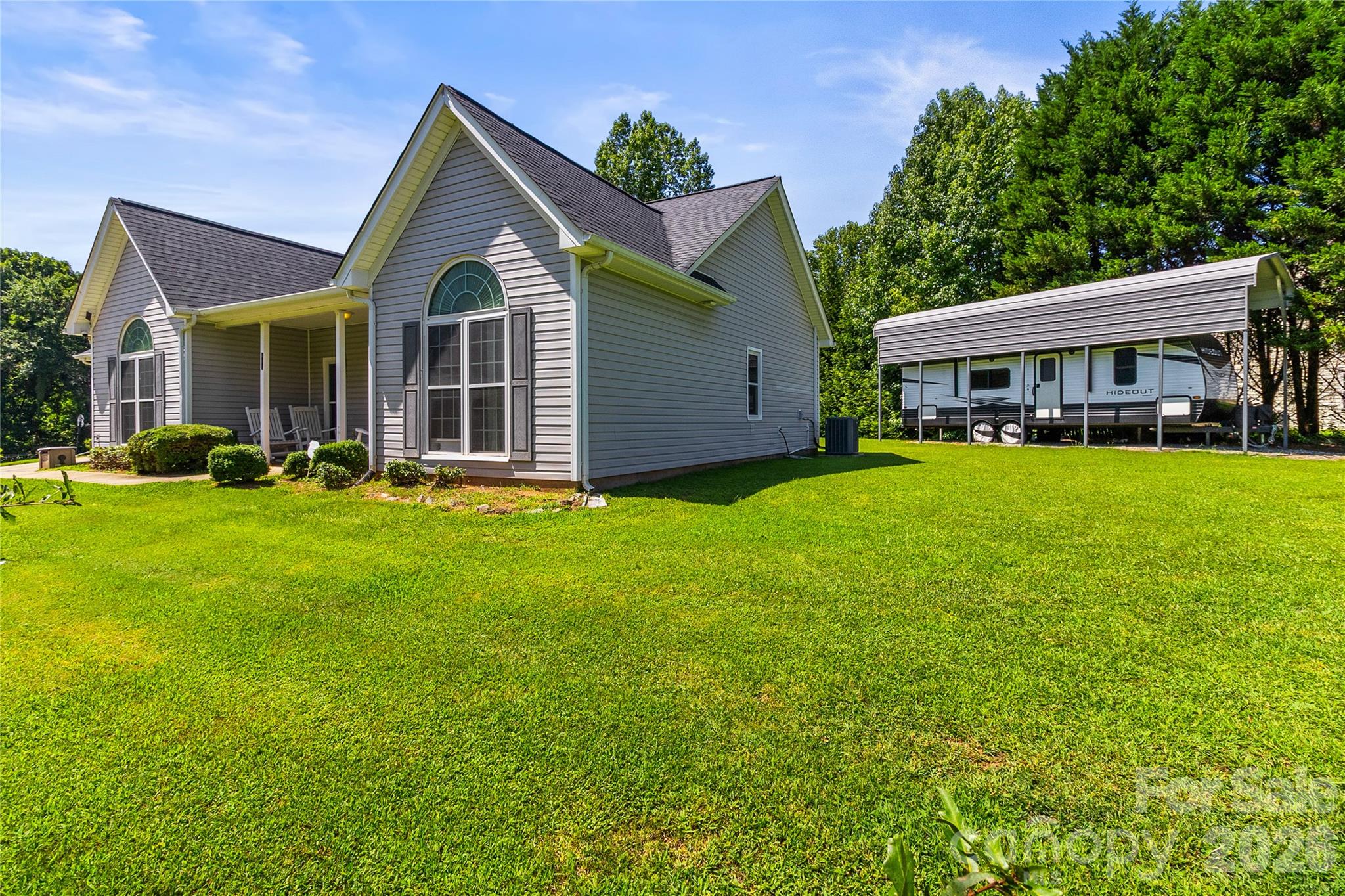 3rd image of 413 Summer Ridge Rd, Stanley, NC 28164 | MLS# 4416198