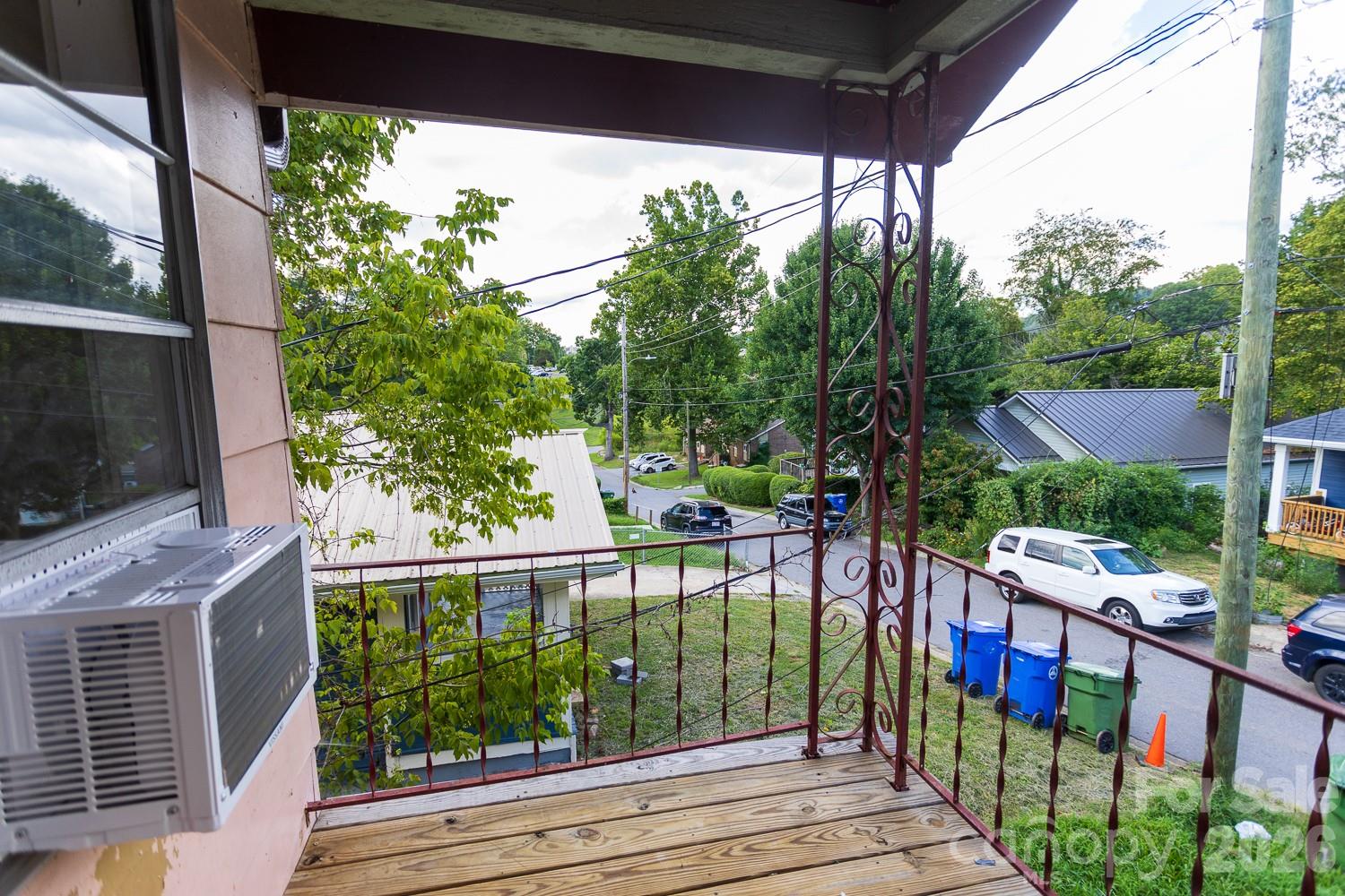 16th image of 37 Water St, Asheville, NC 28801 | MLS# 4416437