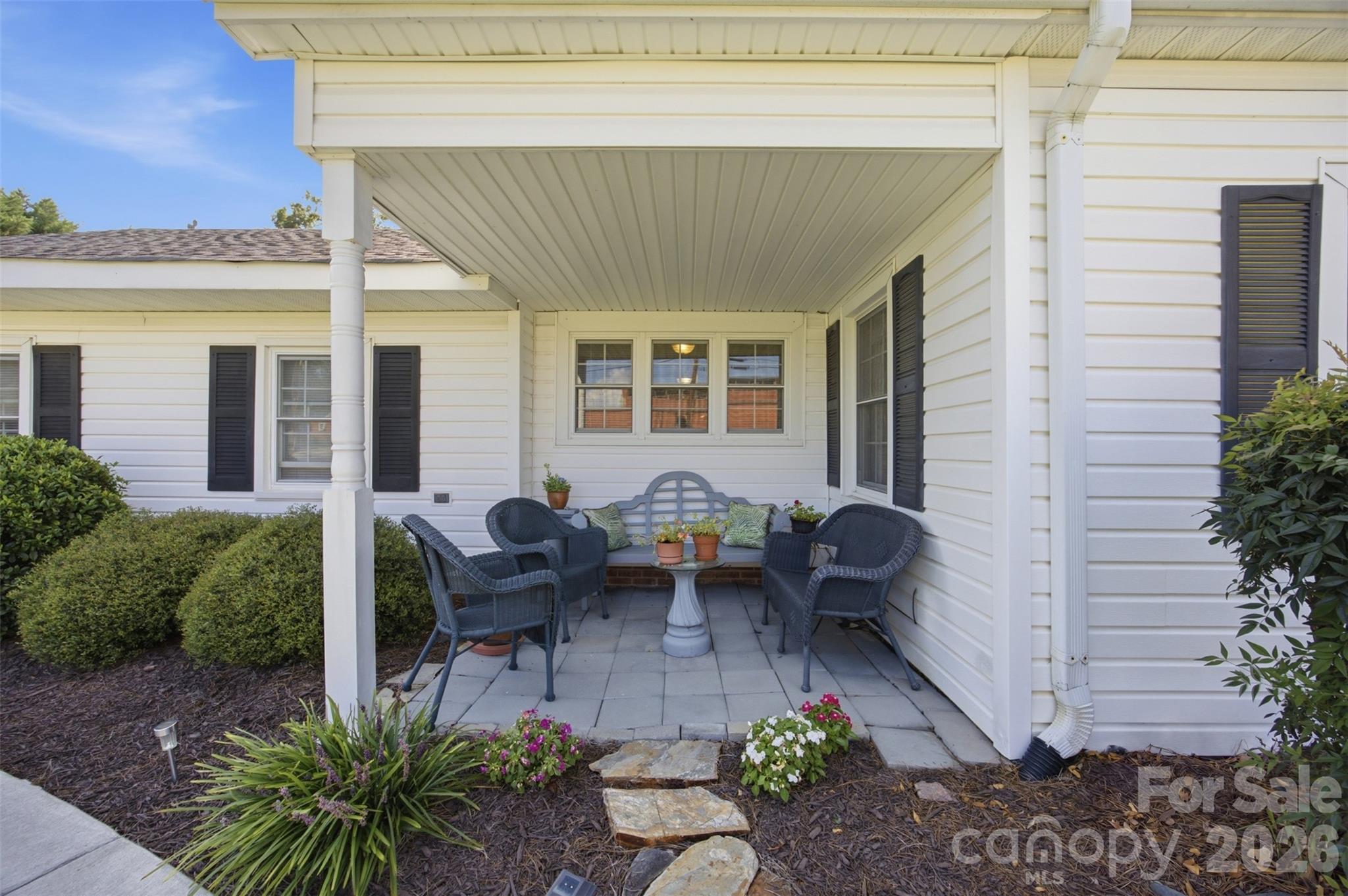 3rd image of 204 Memorial Dr, Clover, SC 29710 | MLS# 4416477