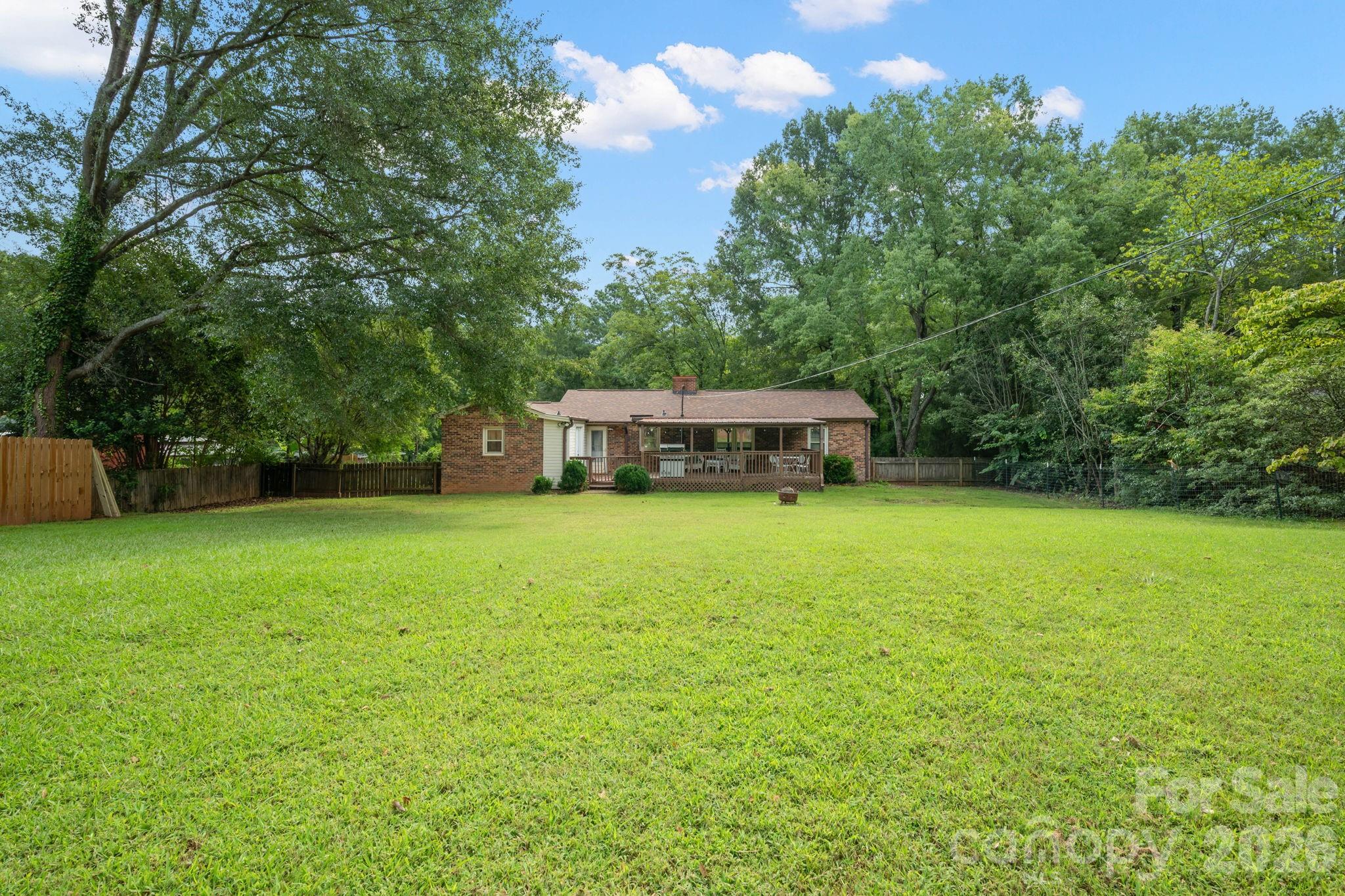 image of 815 Katherine Ave, Kings Mountain, NC 28086 | MLS# 4417510