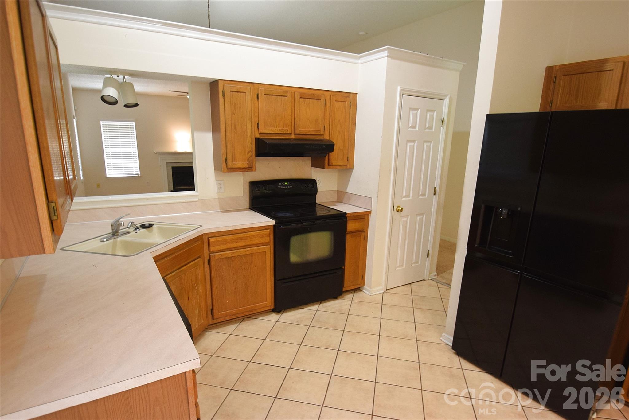 5th image of 730 Oakbluff Cir, Charlotte, NC 28216 | MLS# 4417659